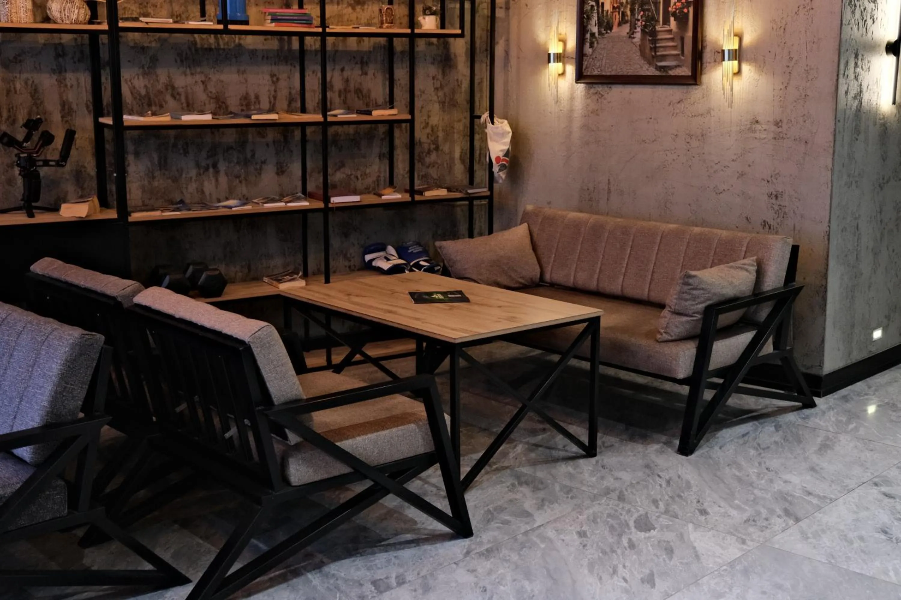 Lobby or reception in Atlas Otel