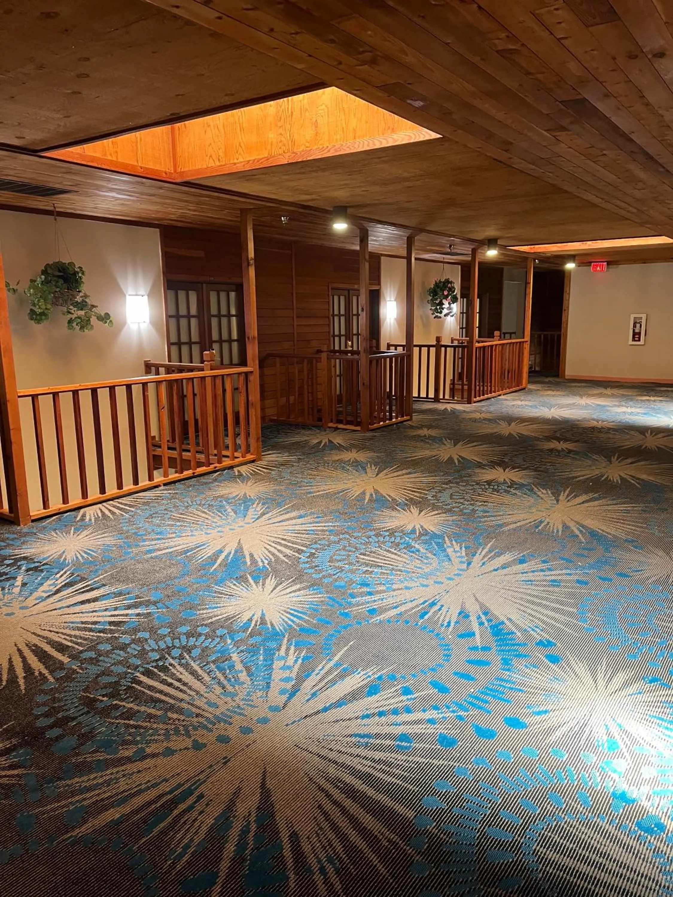 Property building in Days Inn by Wyndham Hutchinson