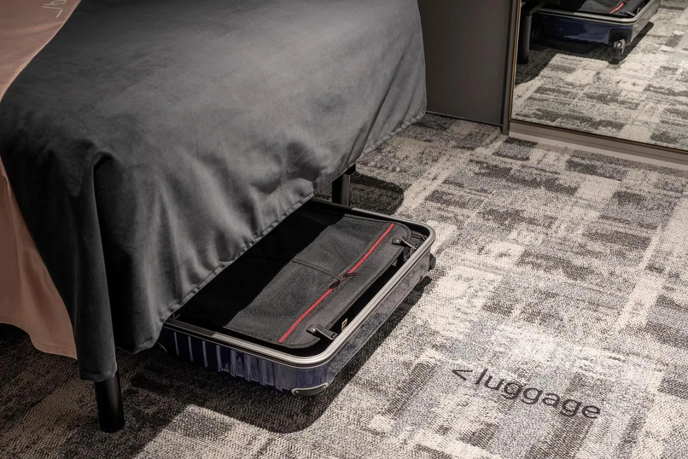 Decorative detail in slash kawasaki