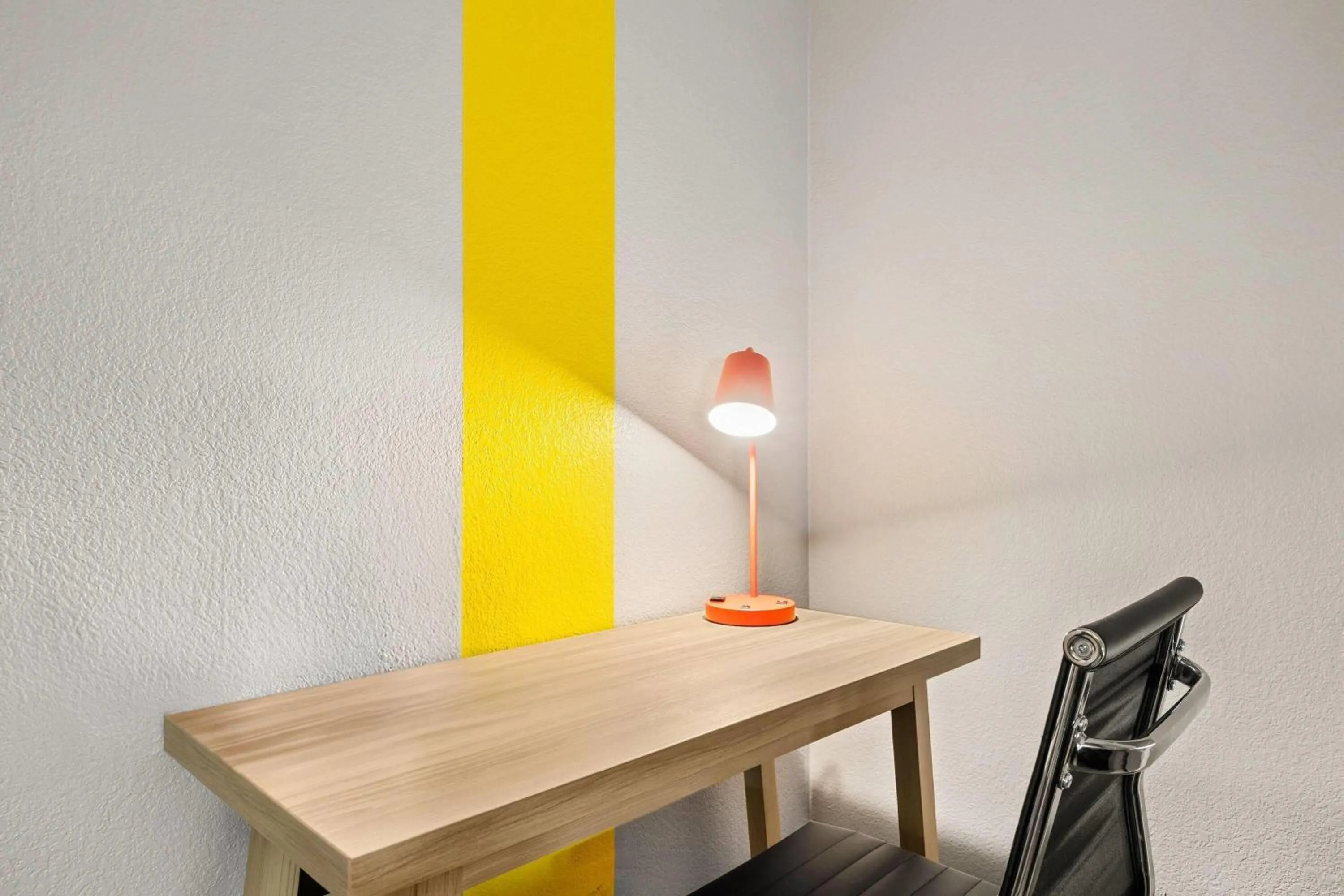 Bed in Super 8 by Wyndham Harrison AR