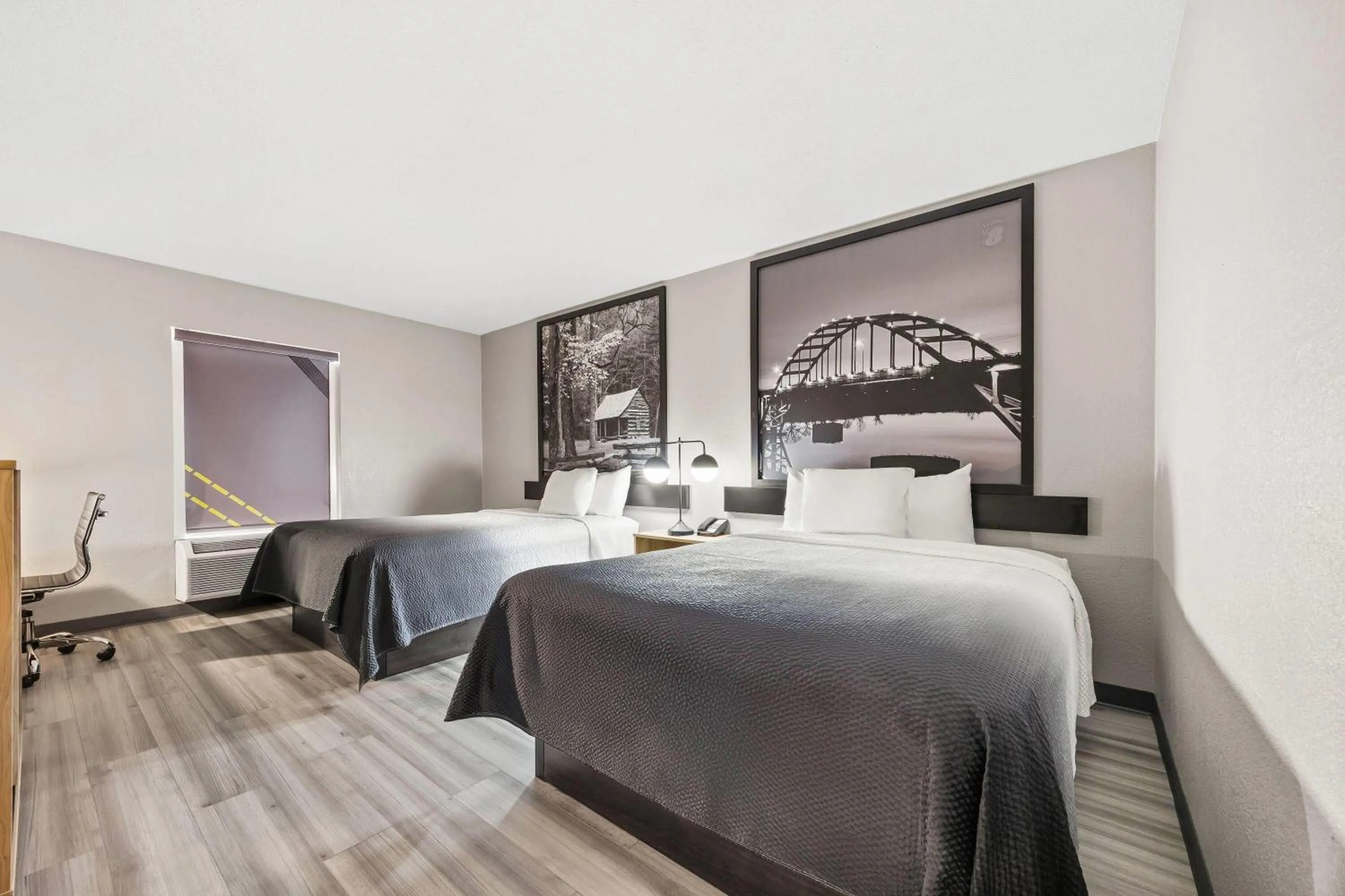 Bed in Super 8 by Wyndham Harrison AR