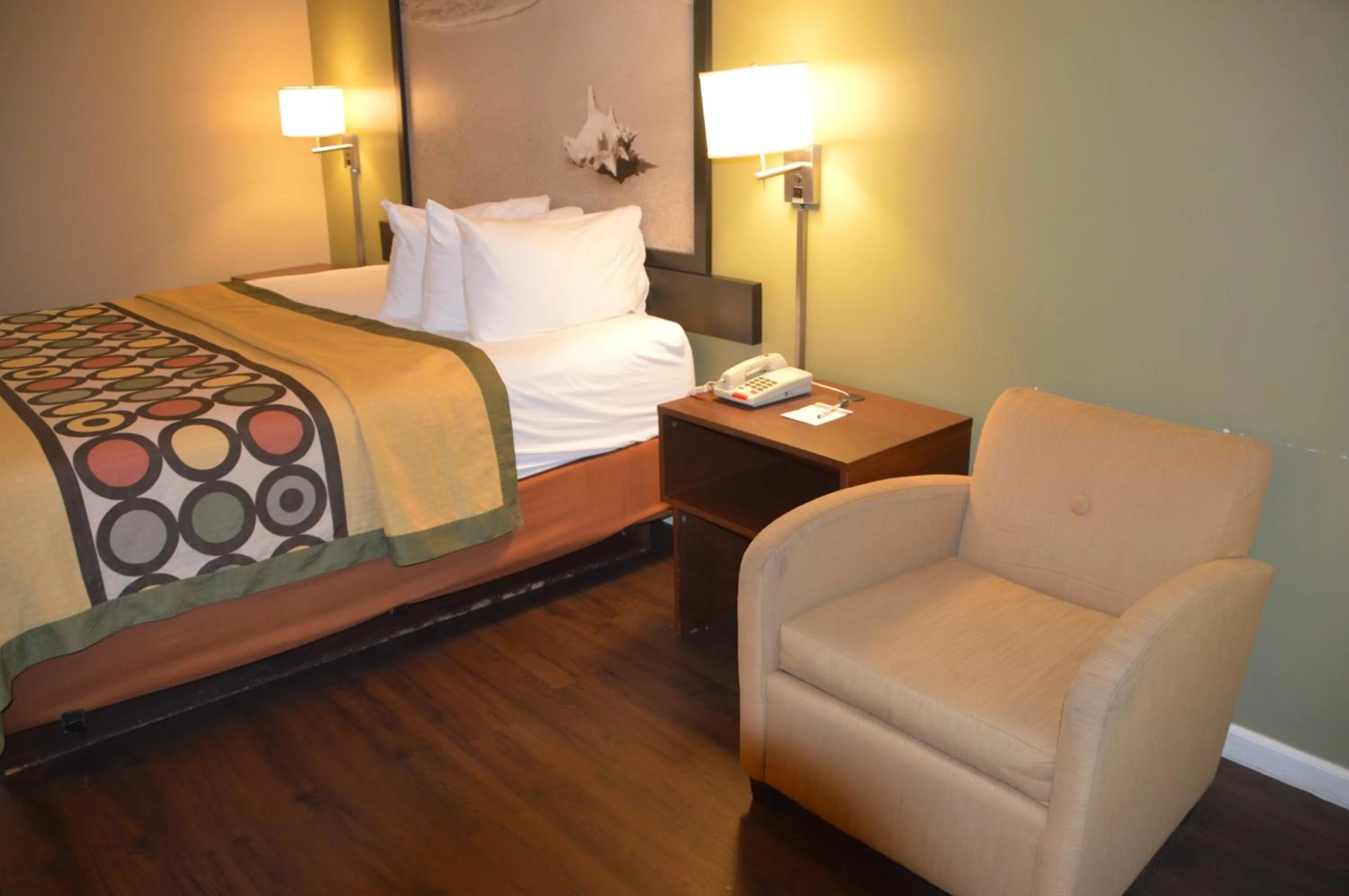 Bed in Super 8 by Wyndham Monticello