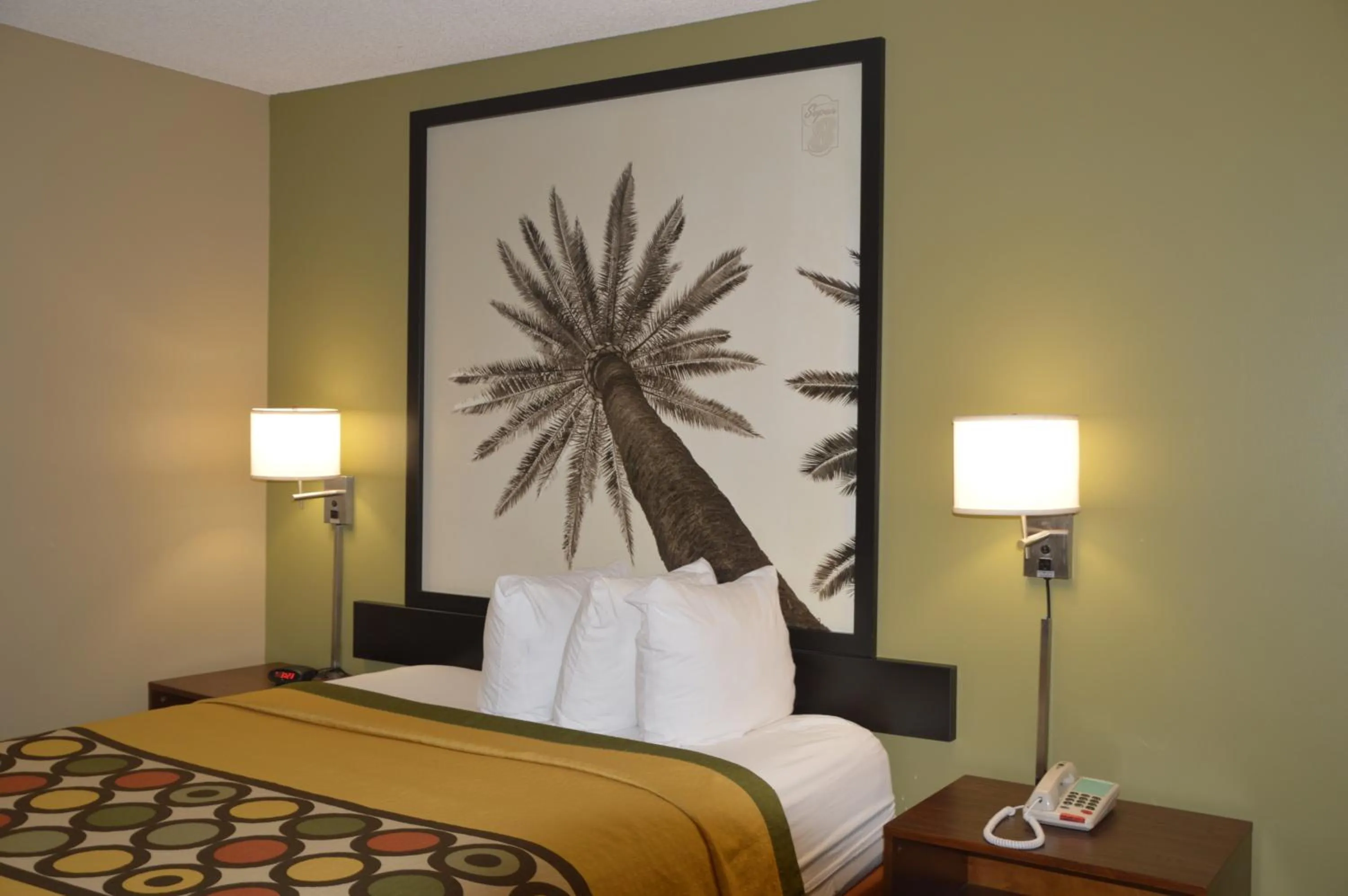 Bed in Super 8 by Wyndham Monticello