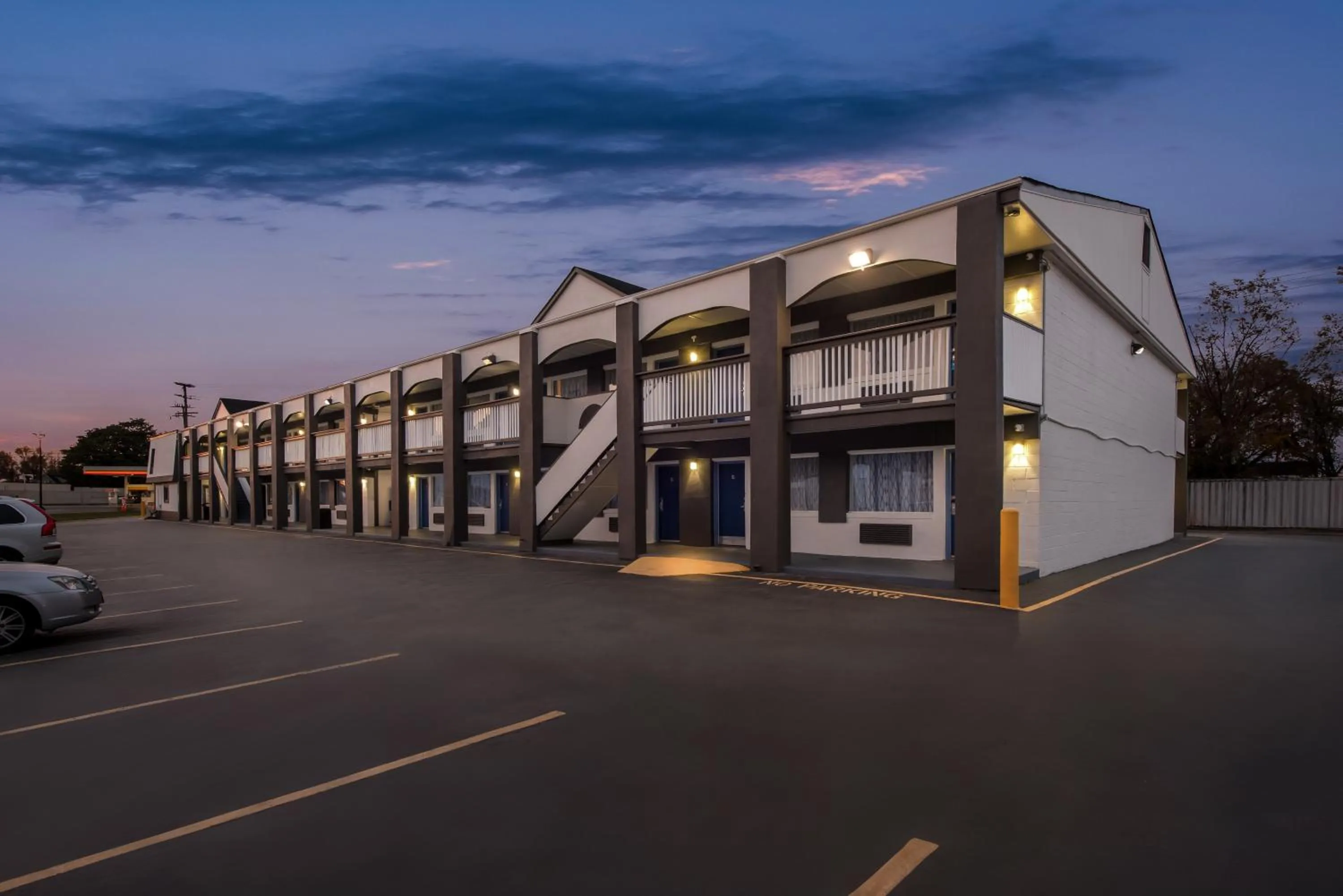 Property building in Days Inn by Wyndham Chesapeake