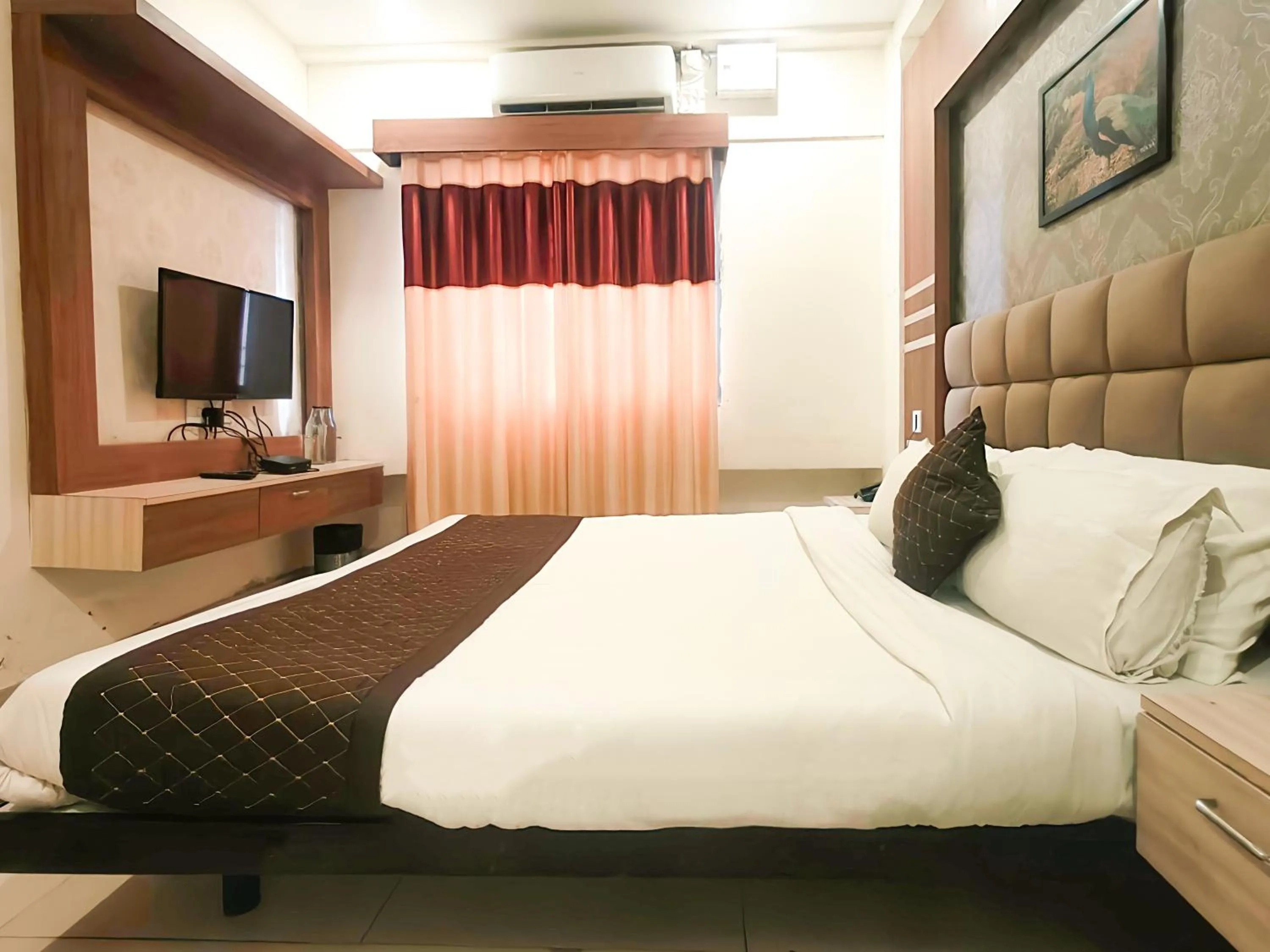 Photo of the whole room, Bed in Mount Amara Hotel & Spa, Siliguri