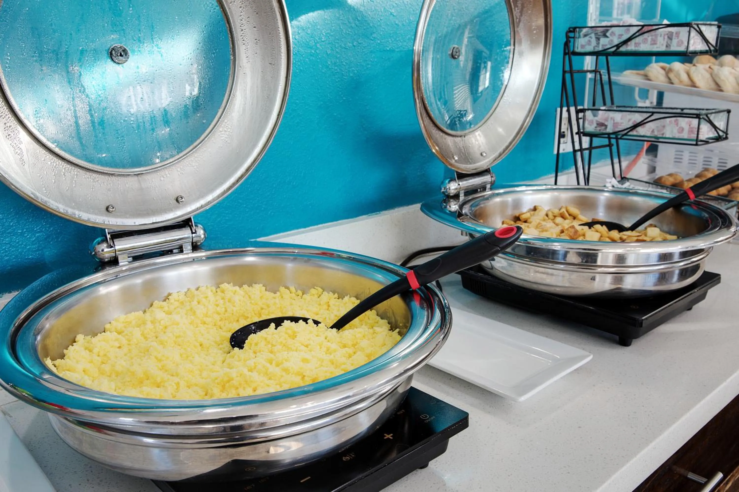 Buffet breakfast in Plantation Suites and Conference Center