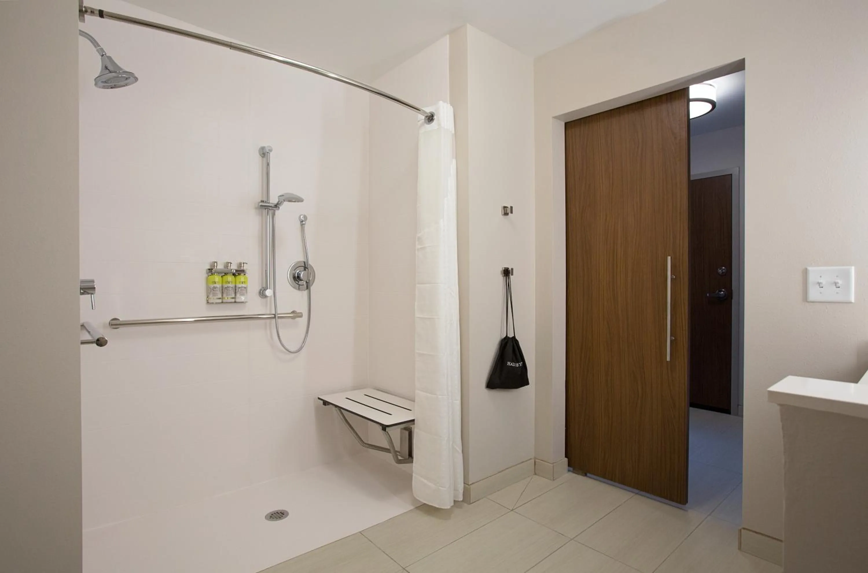 Bathroom in Holiday Inn Express & Suites - Fayetteville South by IHG