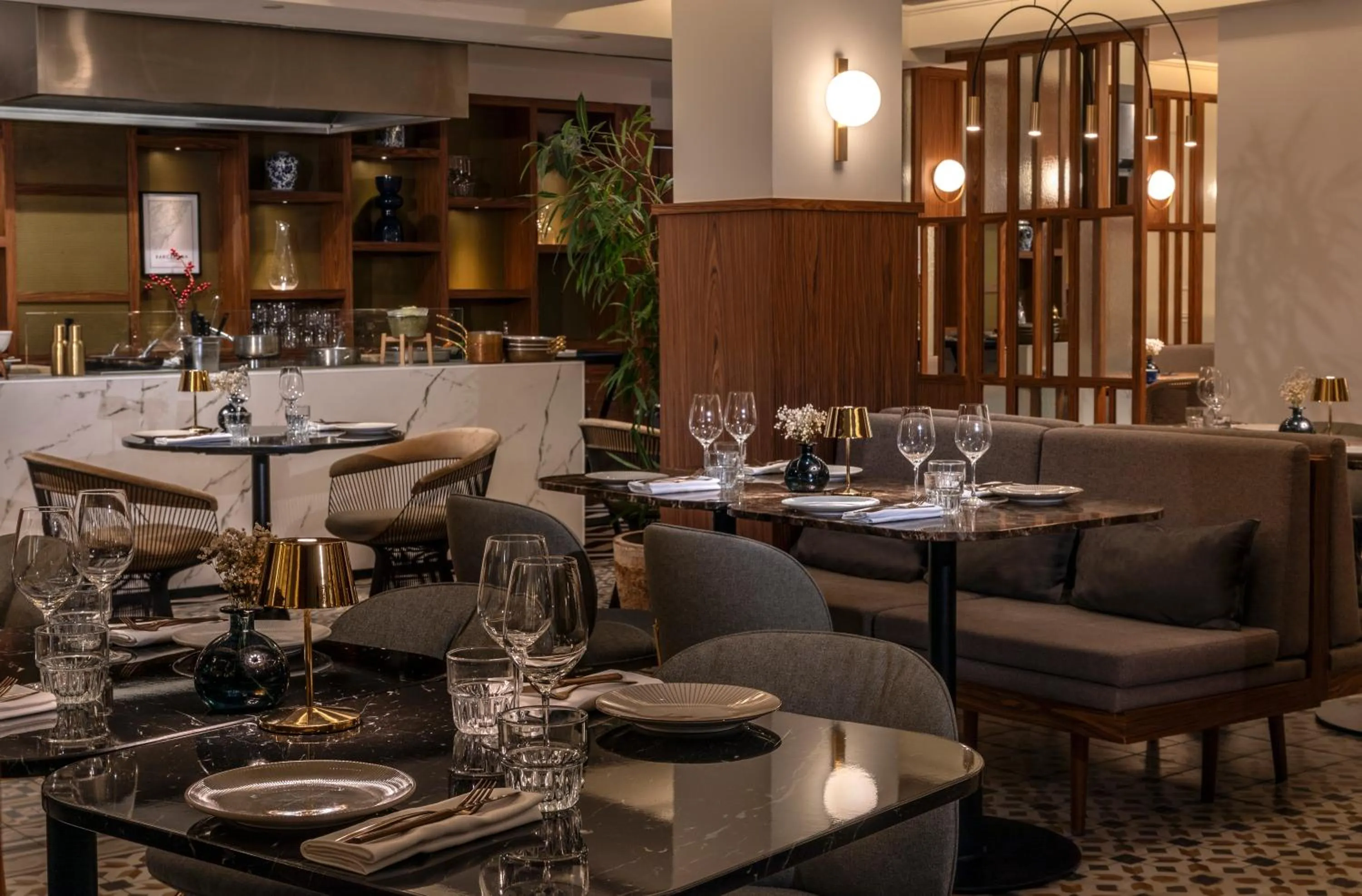 Restaurant/places to eat in Kimpton Vividora Hotel by IHG