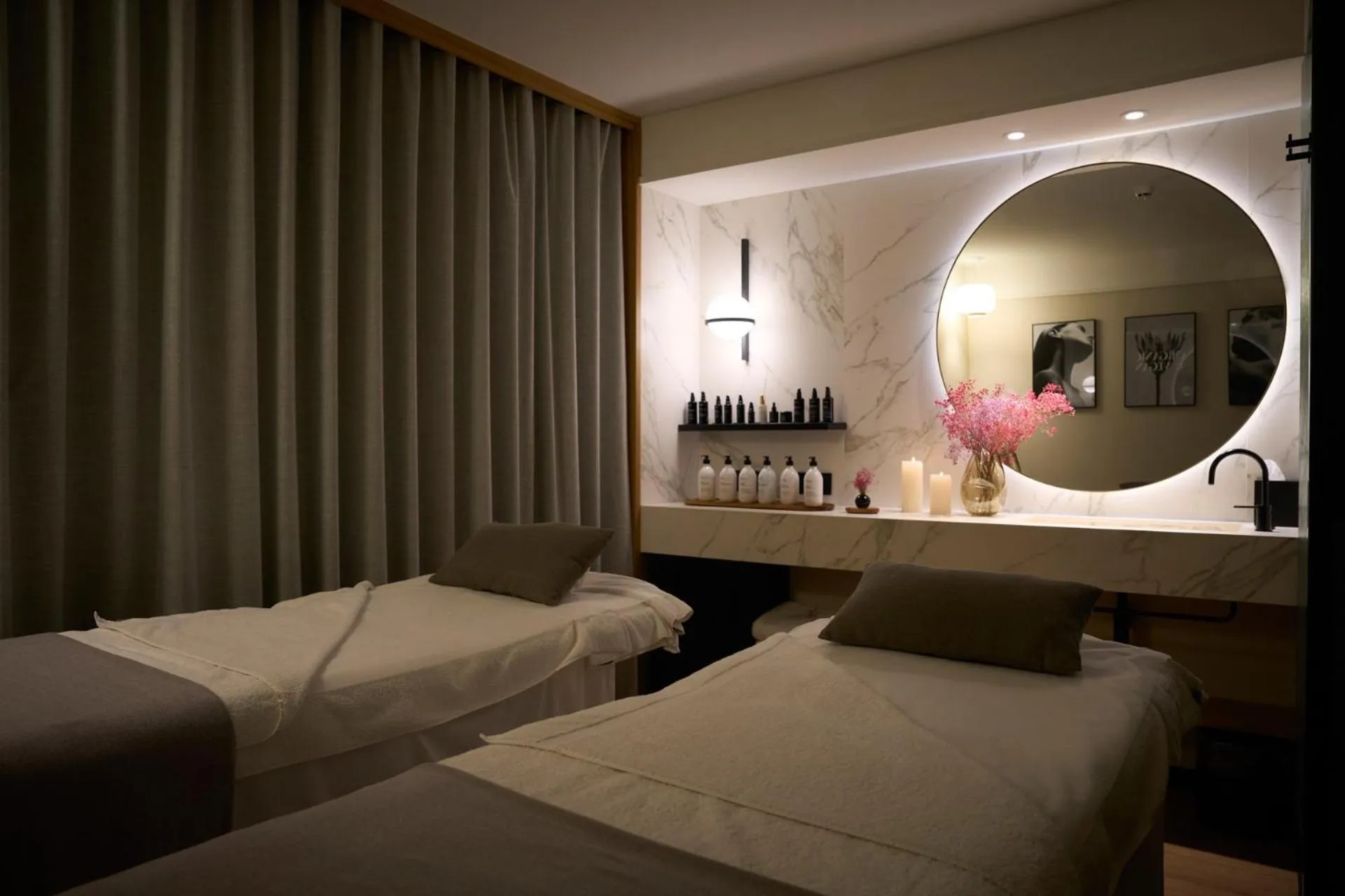 Massage, Bed in Kimpton Vividora Hotel by IHG