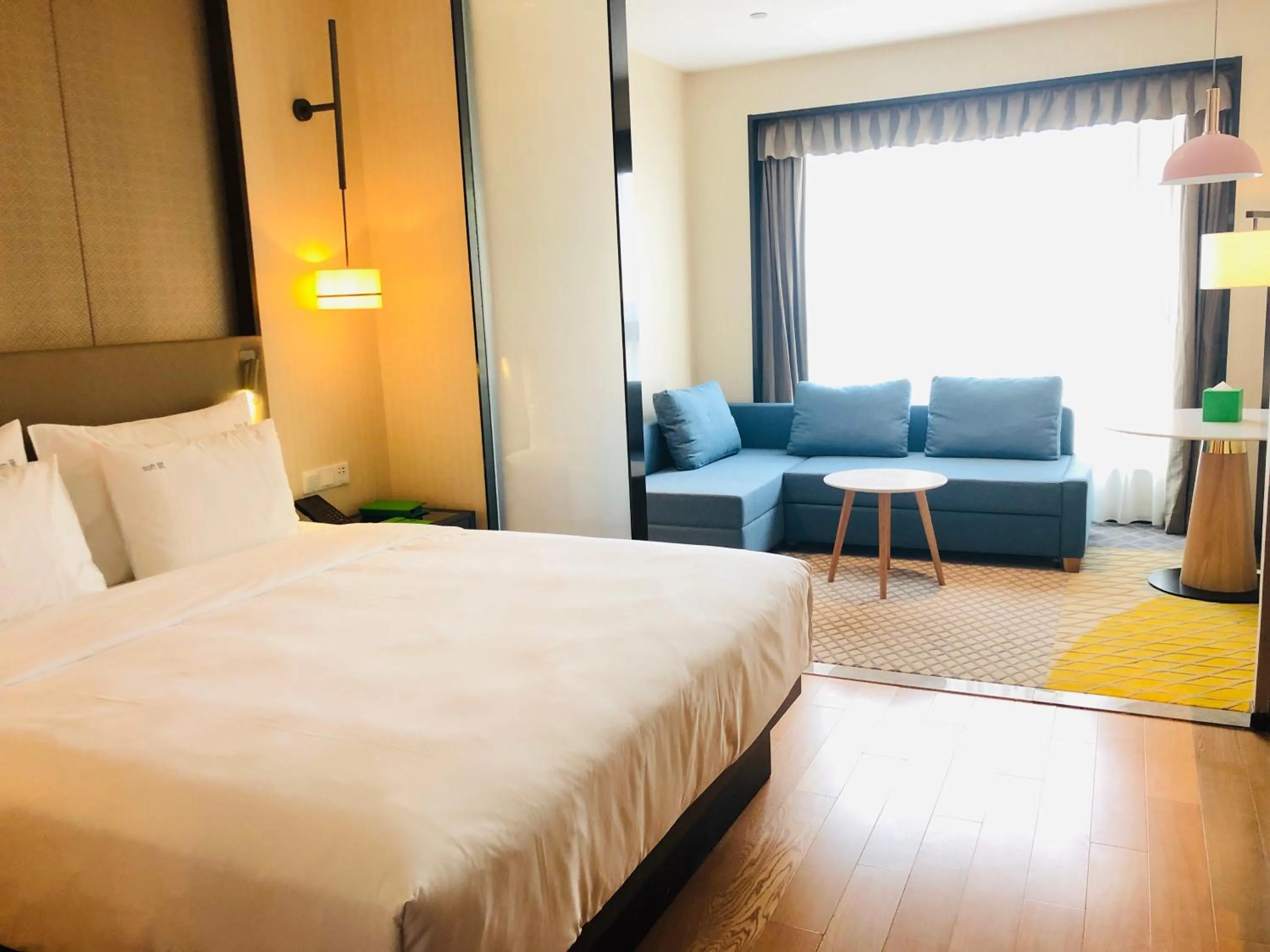 Photo of the whole room, Bed in Holiday Inn Kunshan, an IHG Hotel