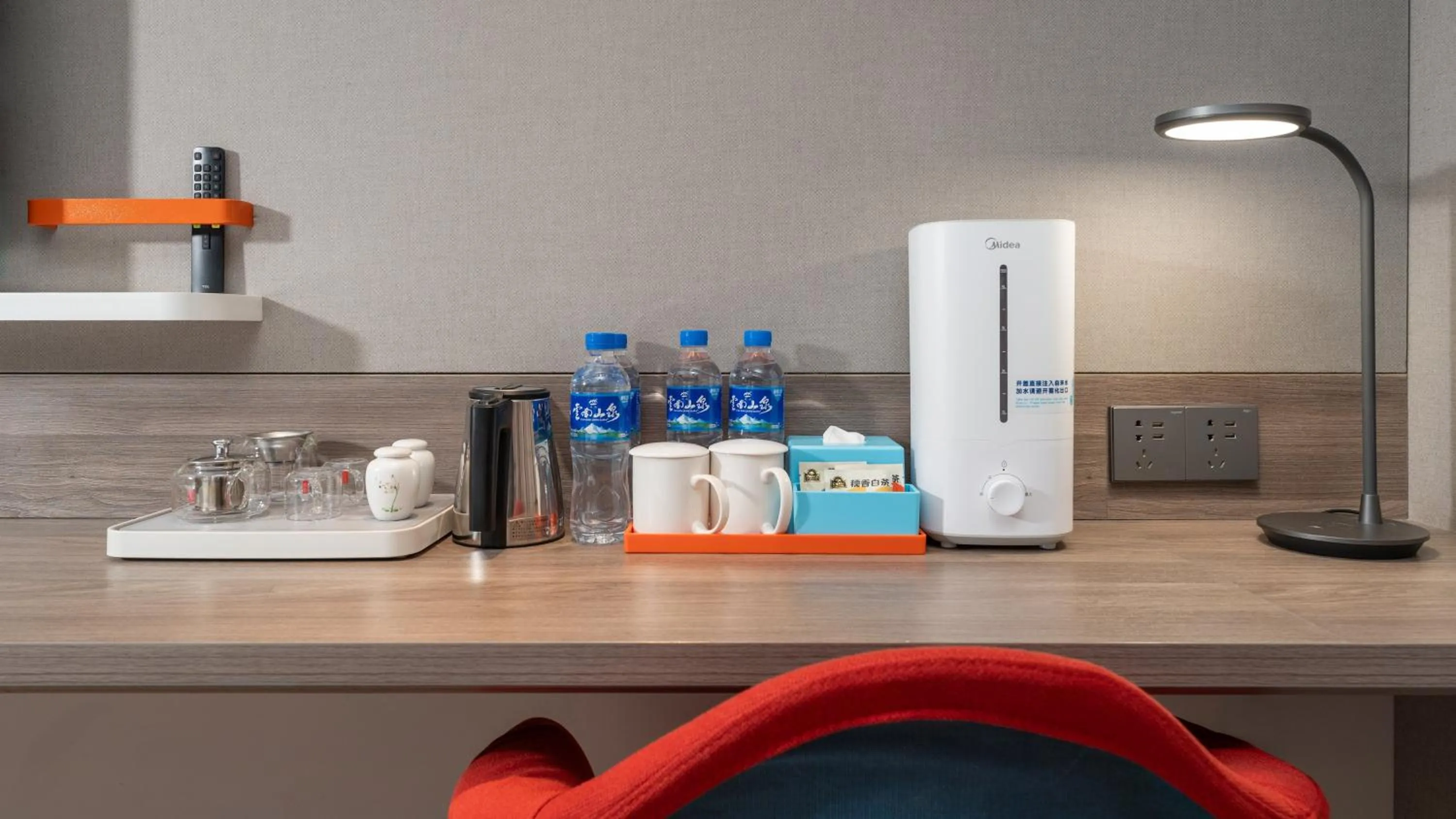 Photo of the whole room in Holiday Inn Express Kunming West by IHG