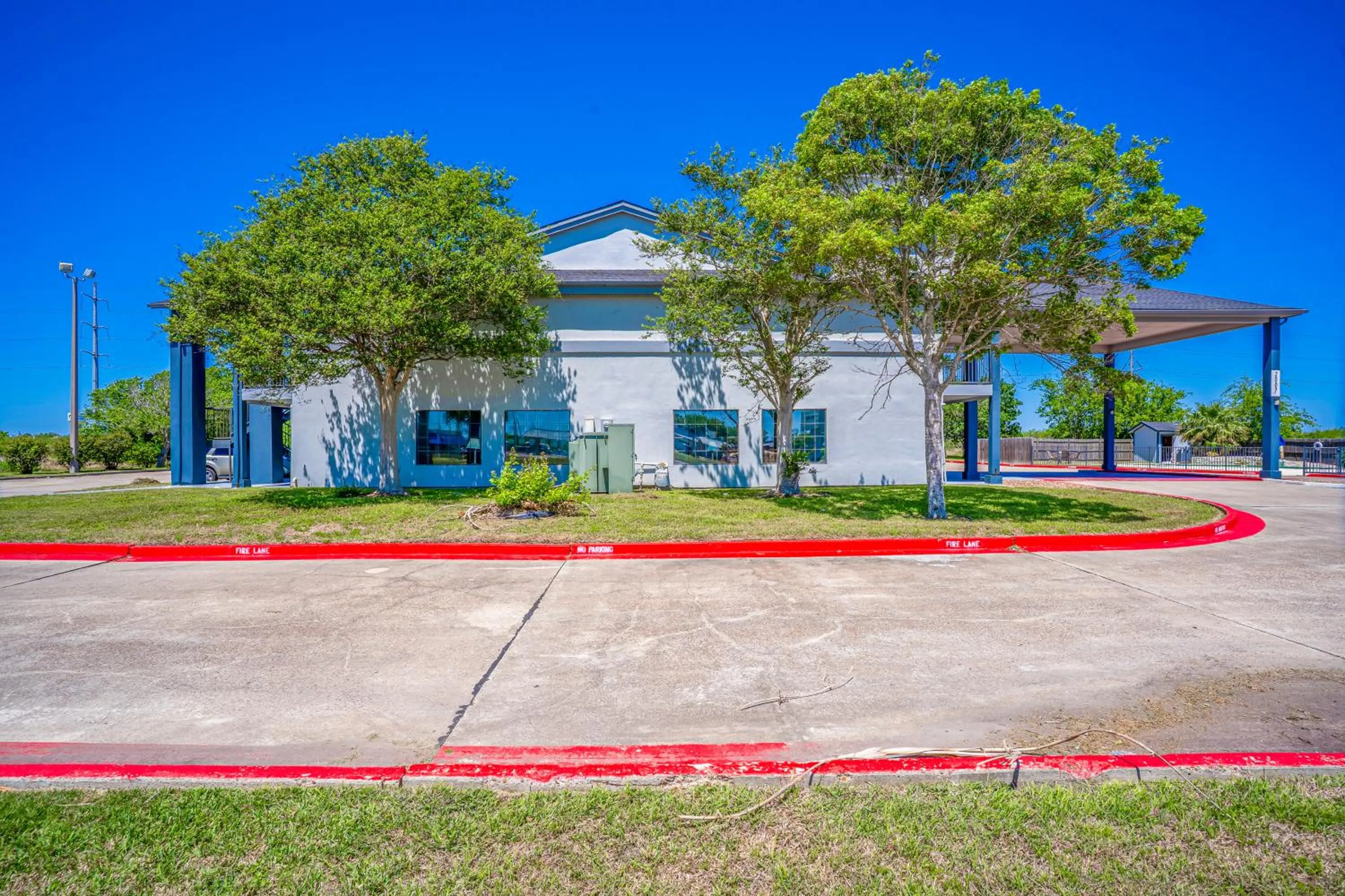 Garden view in Executive Inn Port Lavaca by OYO