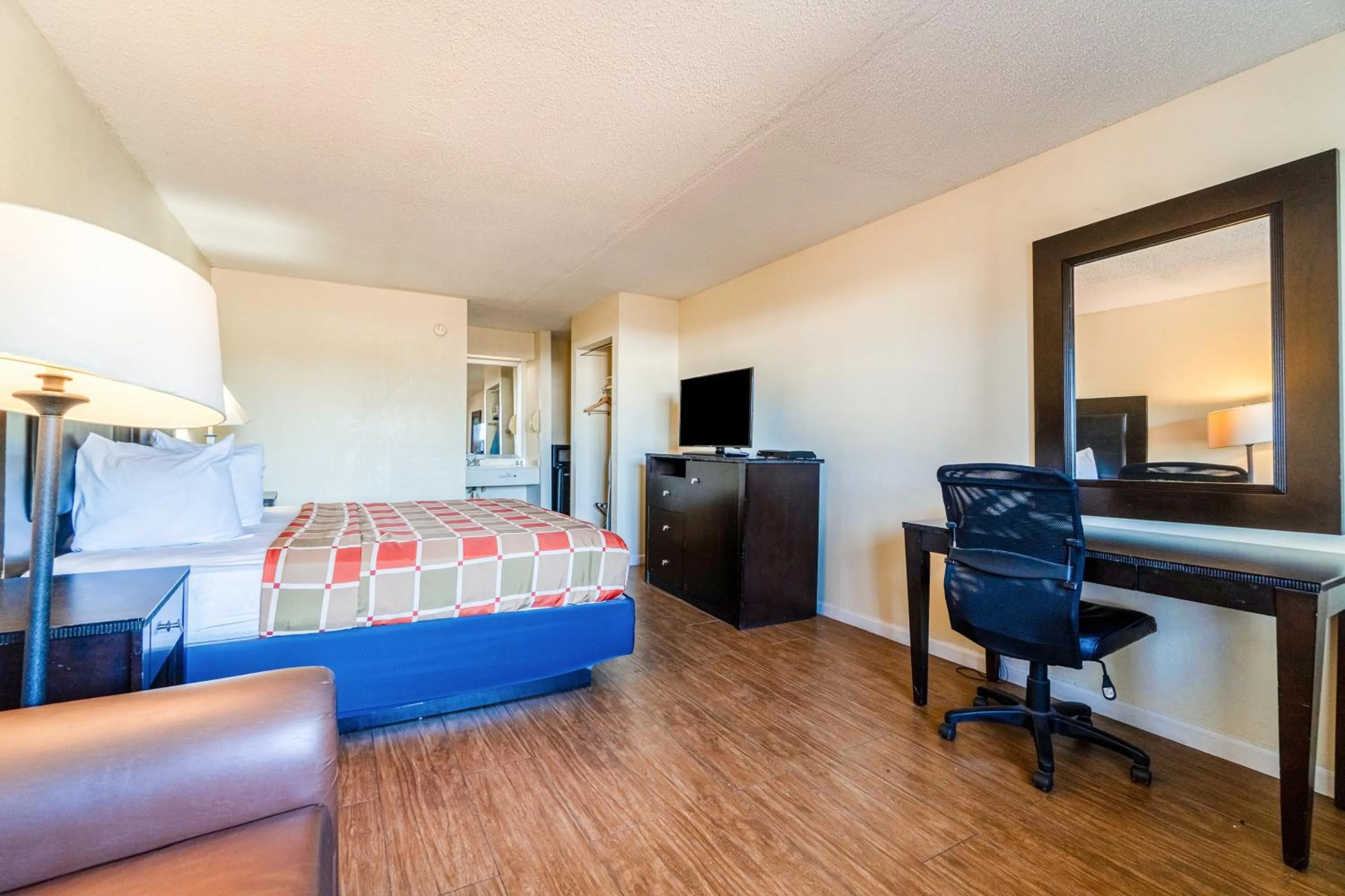 Bedroom, Bed in Executive Inn Port Lavaca by OYO