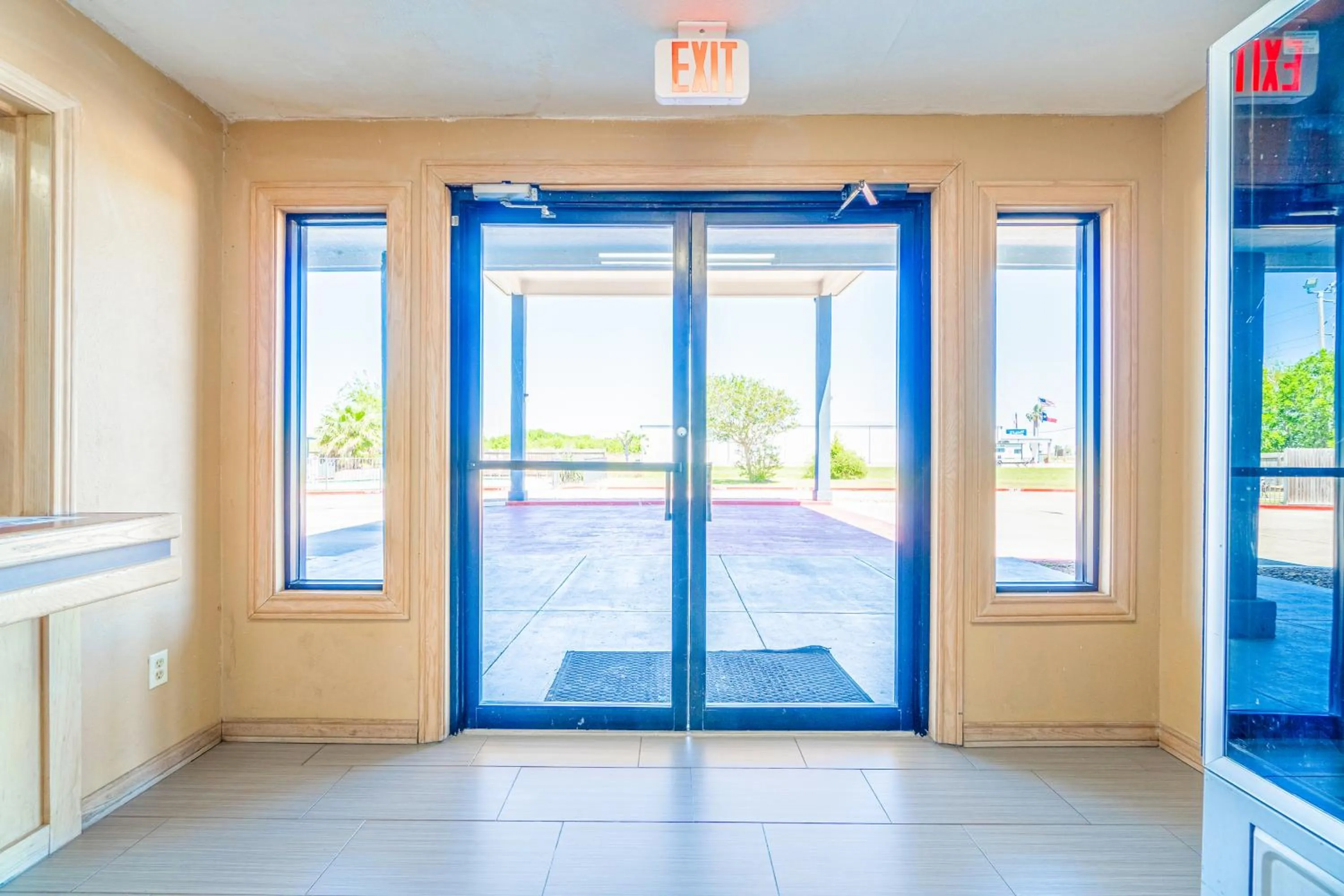 Facade/entrance in Executive Inn Port Lavaca by OYO
