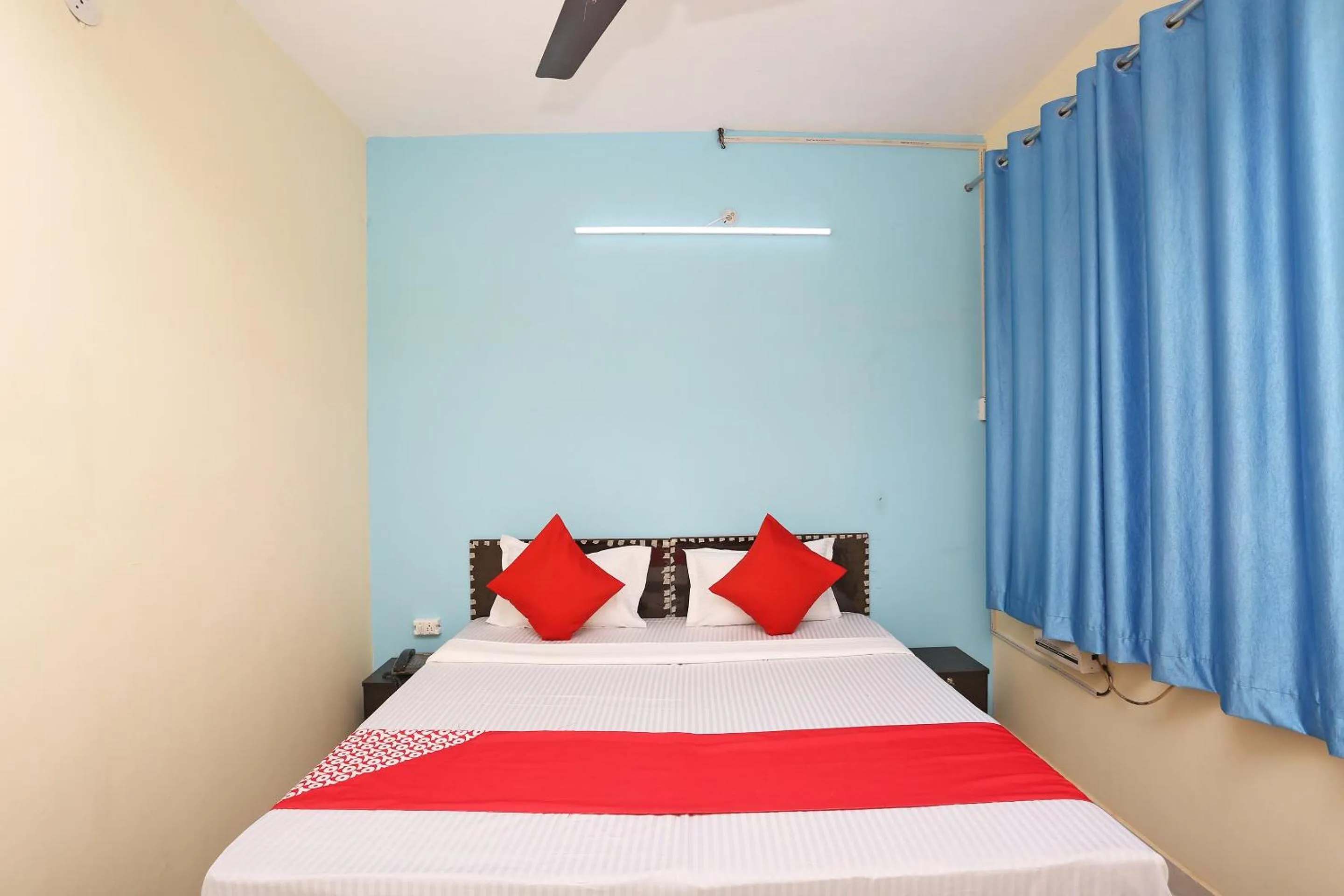 Bedroom in Hotel O Dream Connect