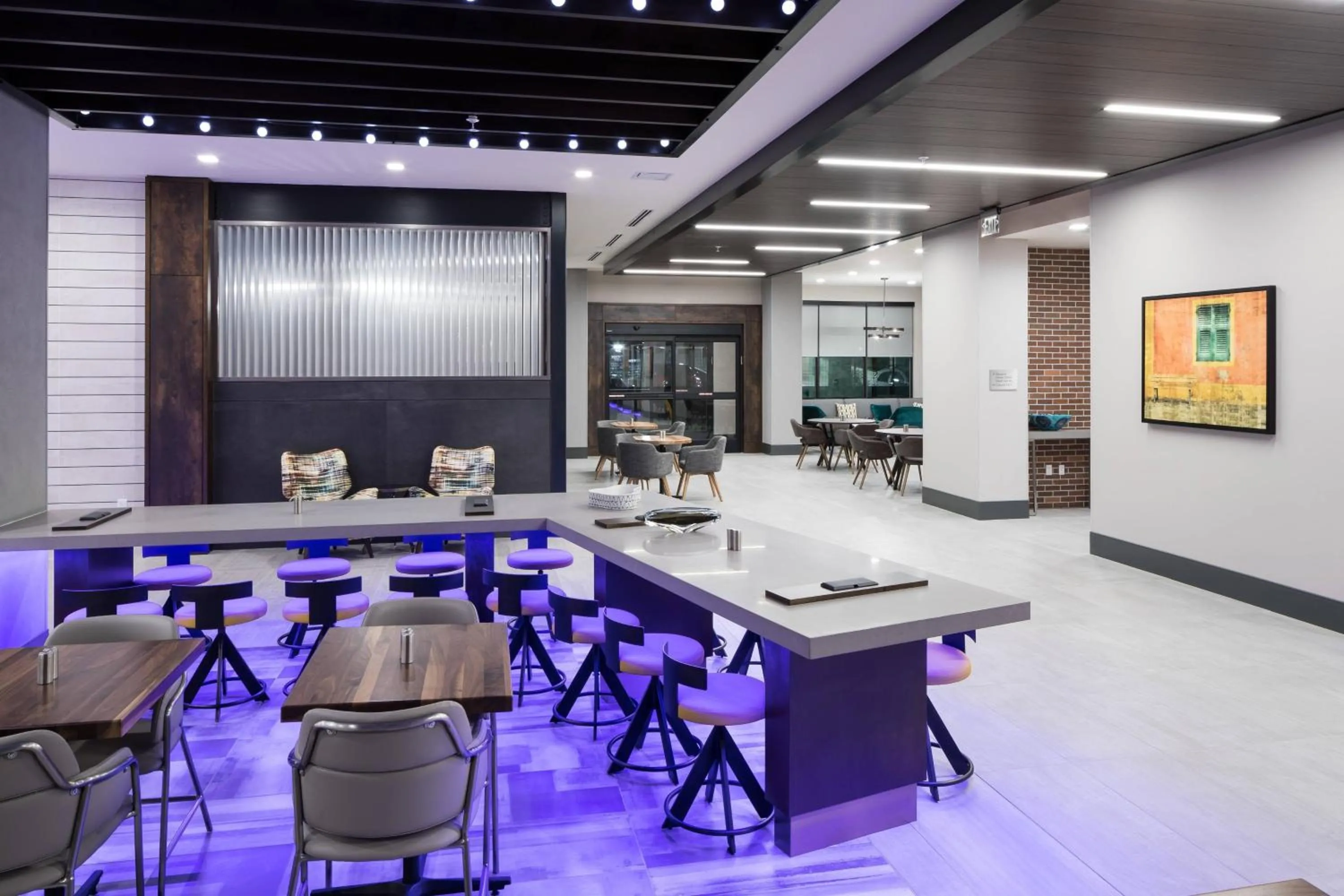 Restaurant/places to eat in Courtyard by Marriott Houston Heights/I-10