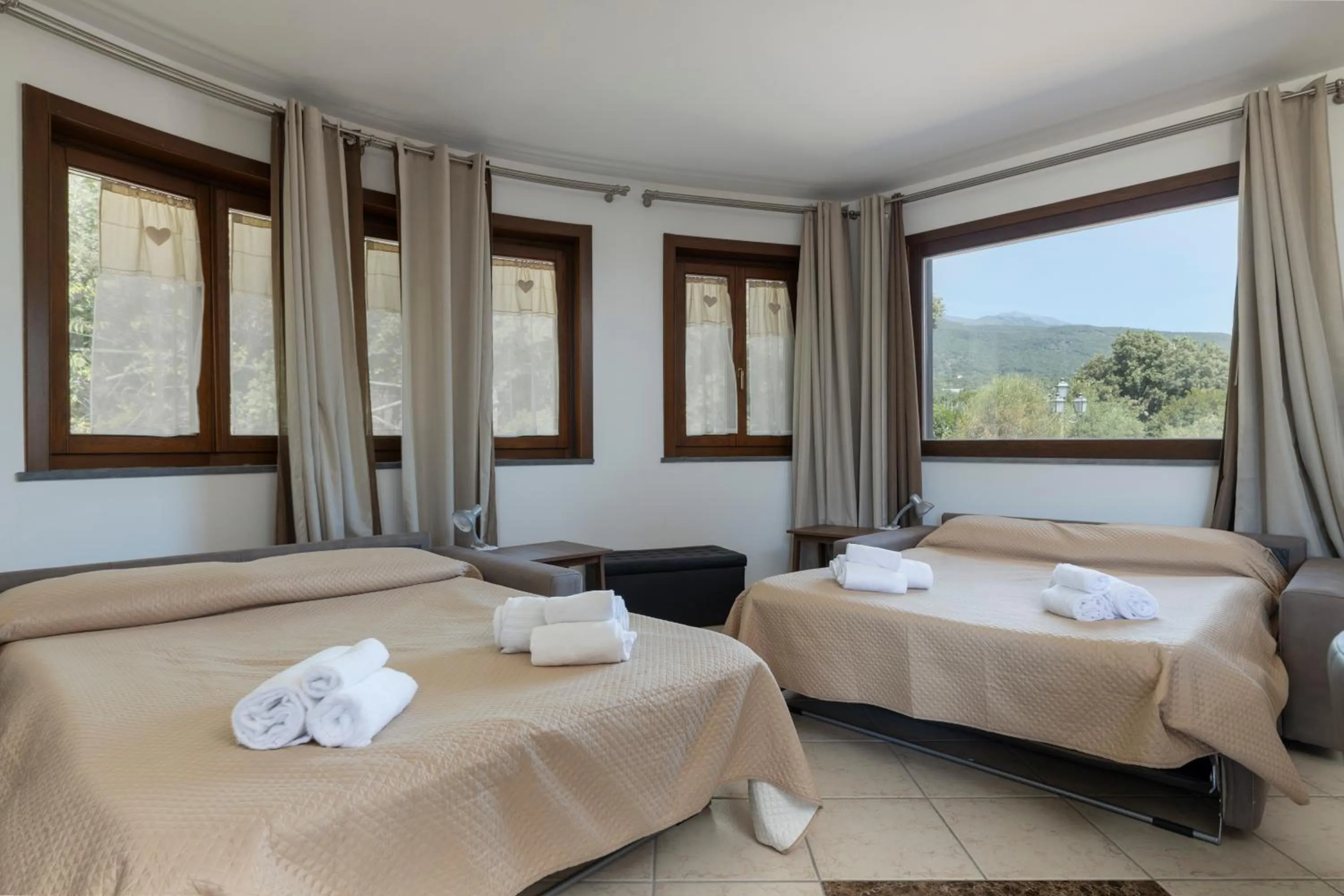 Bedroom, Bed in Villa Vulcano, tra l'Etna e il mare