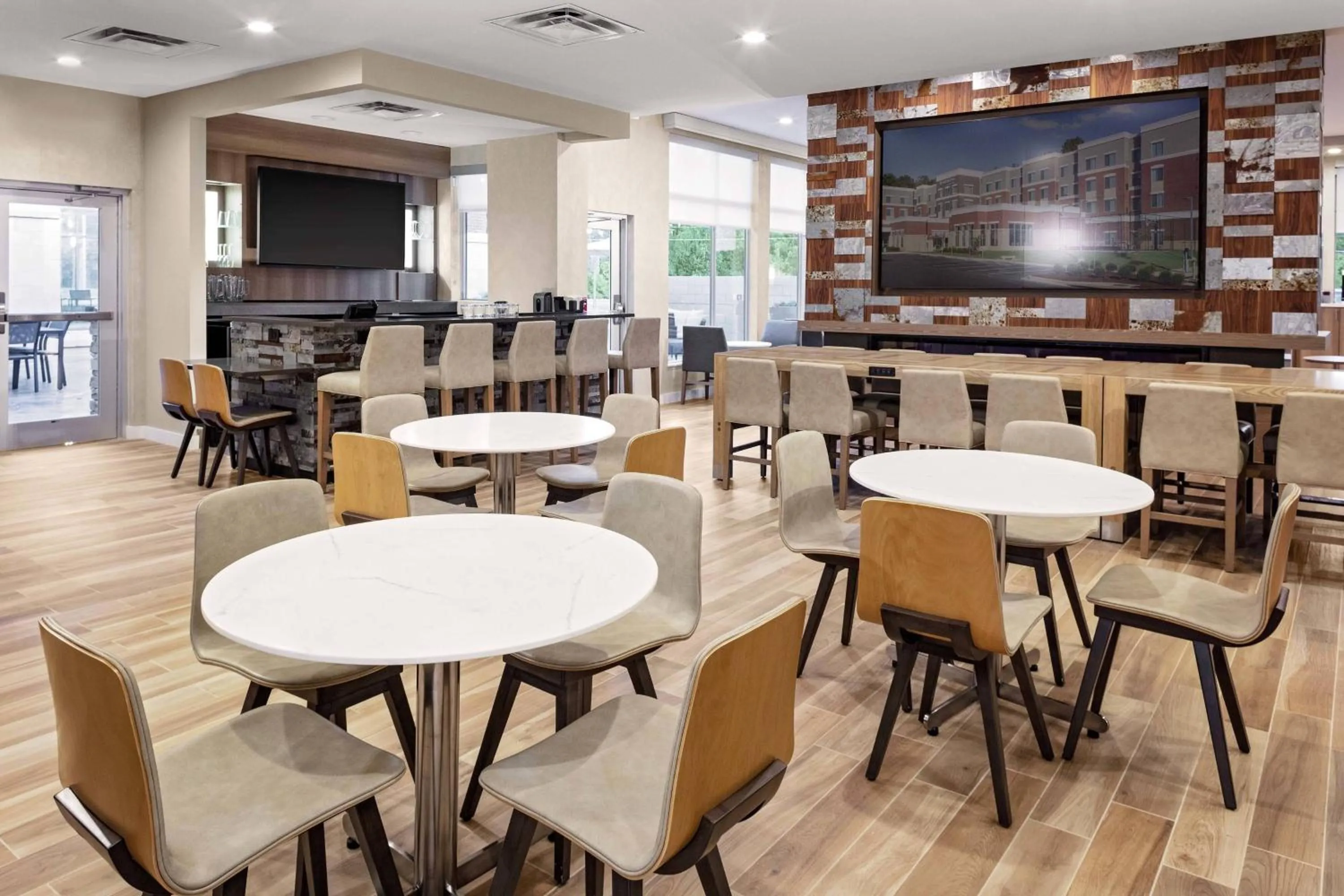 Lounge or bar in Residence Inn by Marriott Tuscaloosa