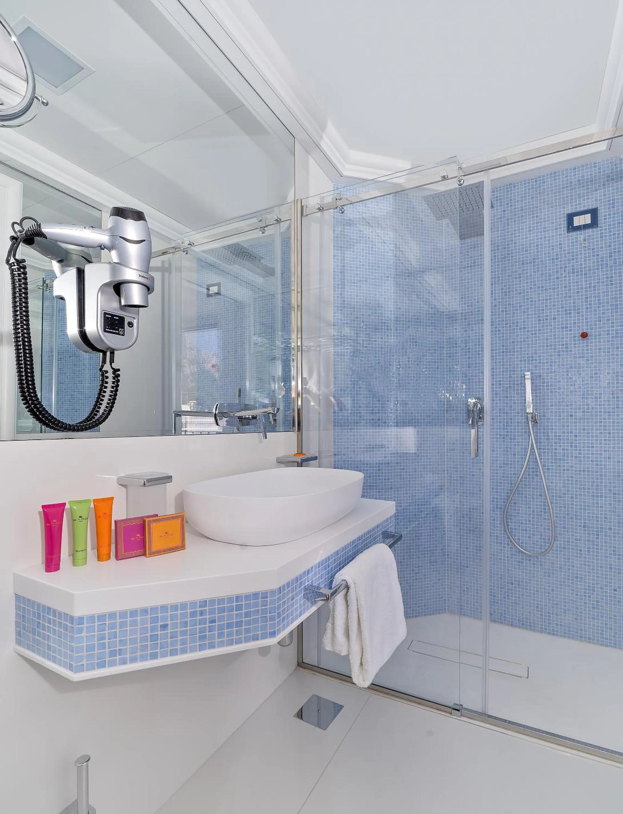 Bathroom in Piazzetta Diefenbach