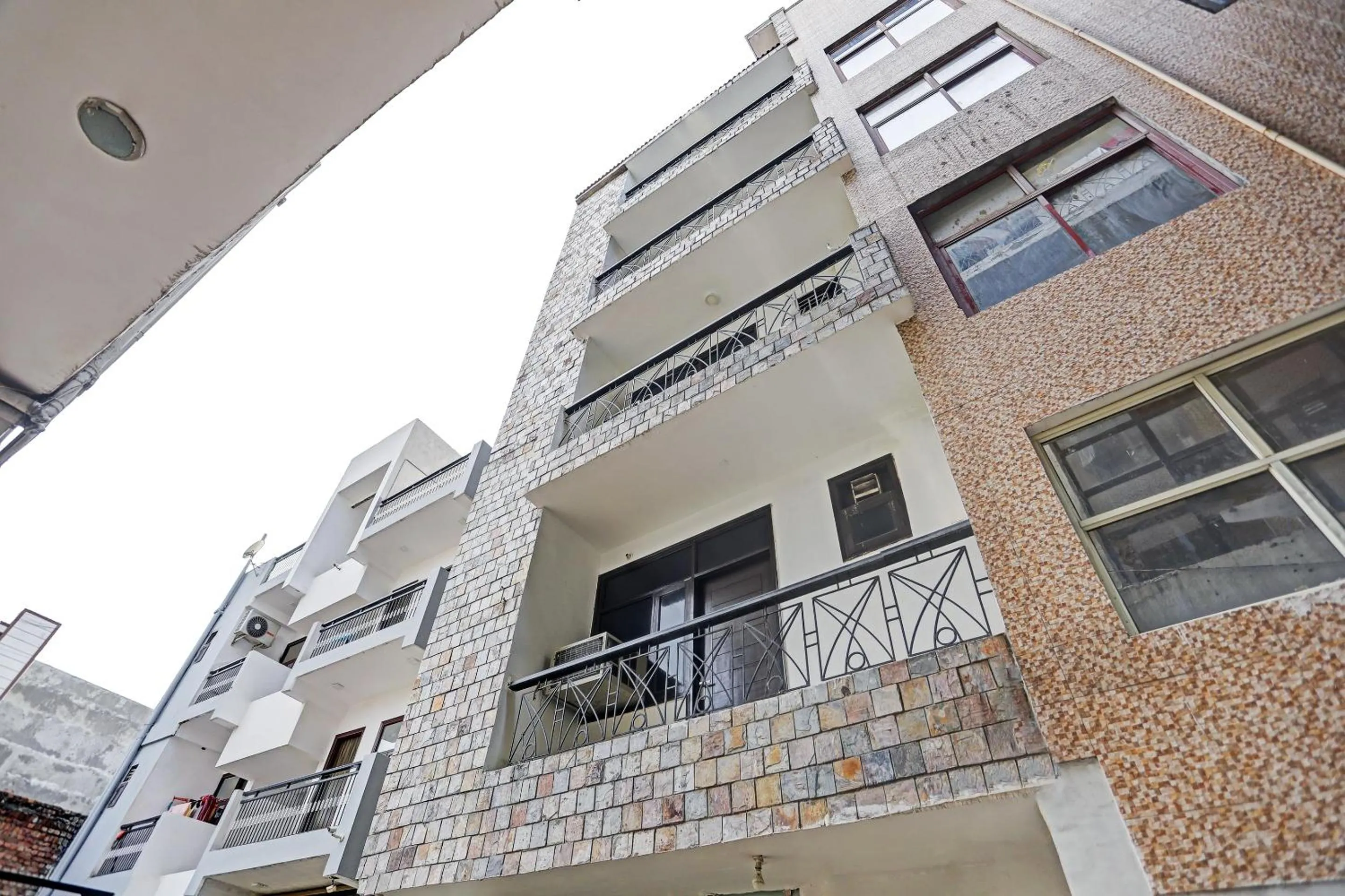 Facade/entrance in Collection O Agniv Residency Near Saket Metro