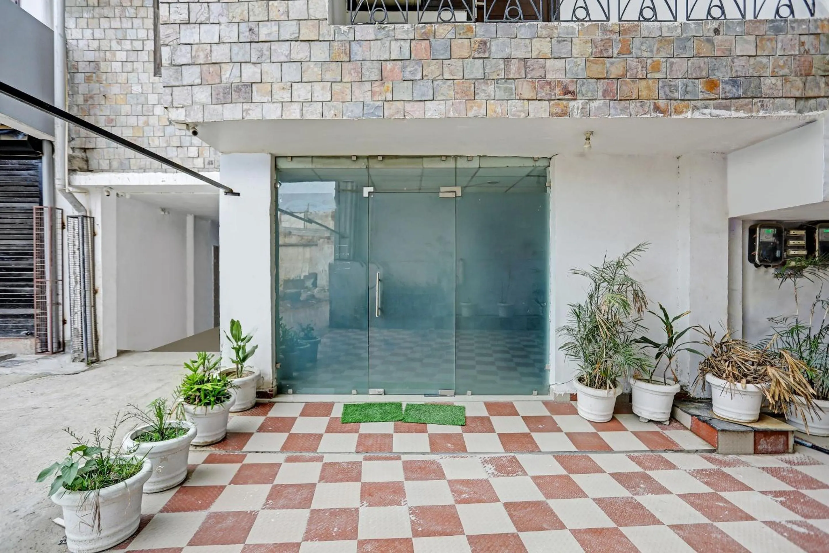 Facade/entrance in Collection O Agniv Residency Near Saket Metro