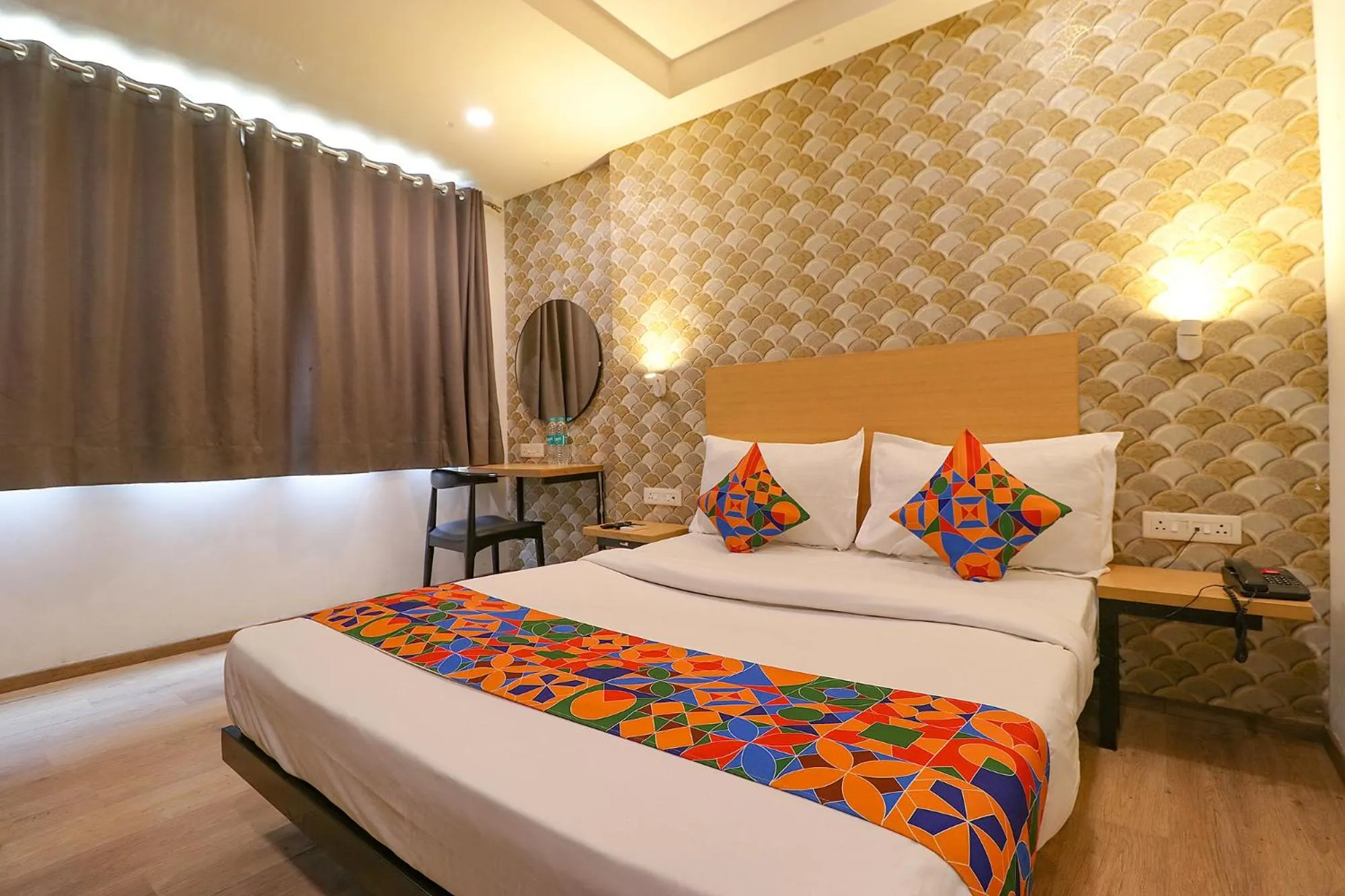 Bed in Via La Serene - Near Yamuna Sports Complex