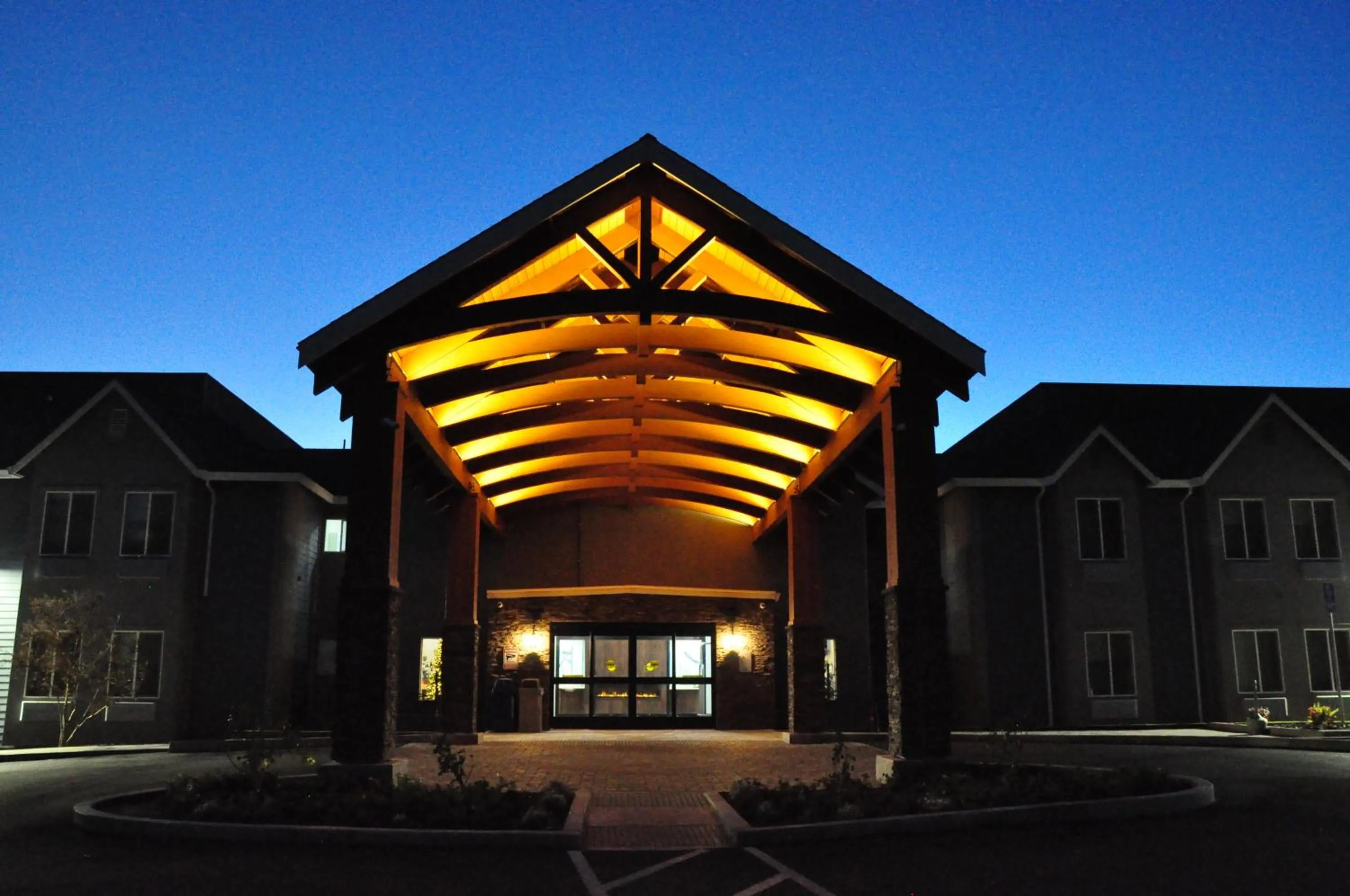 Property building in Kiota Inn & Event Center Sutter Creek, an Ascend Collection Hotel