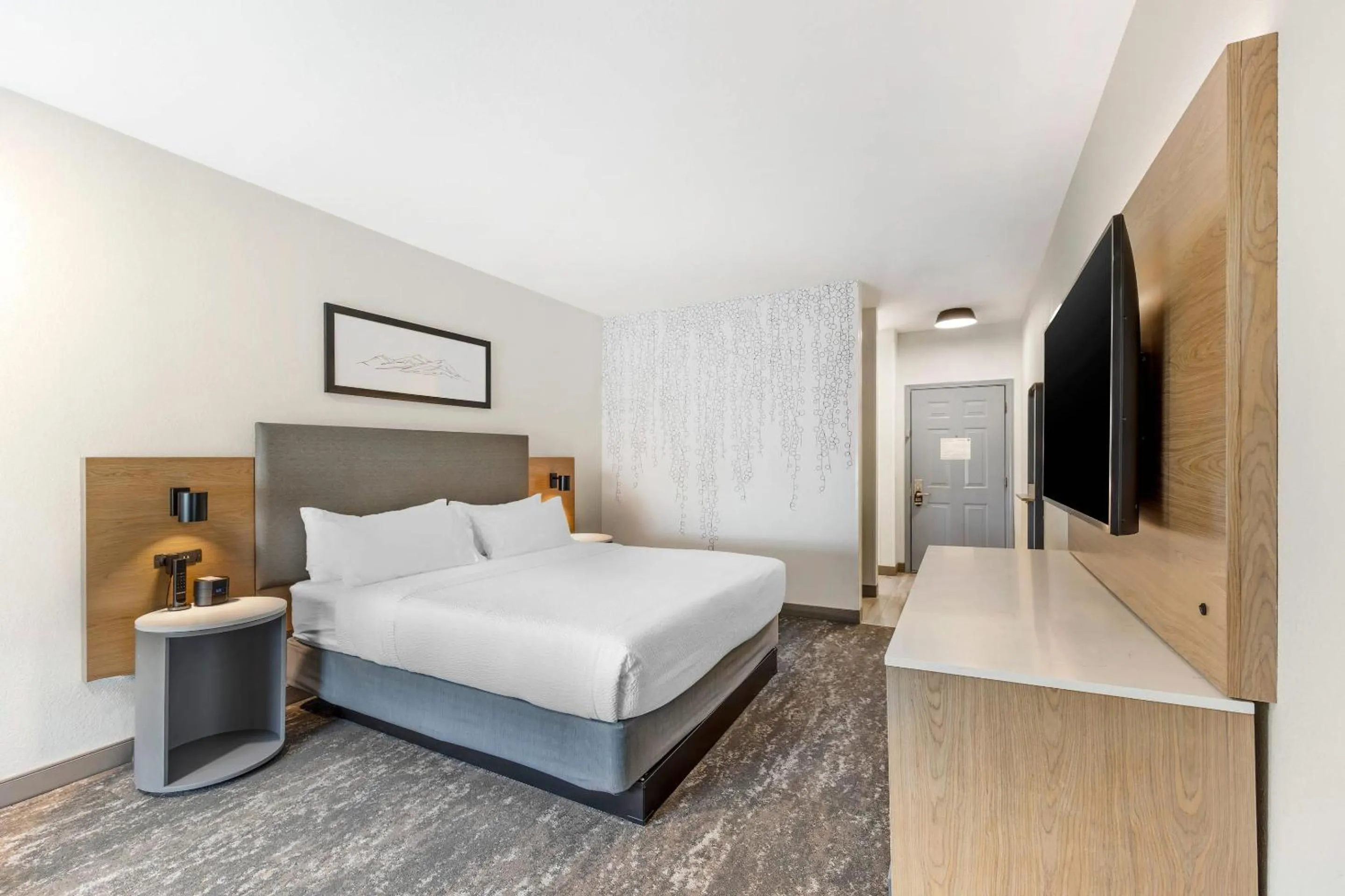 Bedroom, Bed in Kiota Inn & Event Center Sutter Creek, an Ascend Collection Hotel