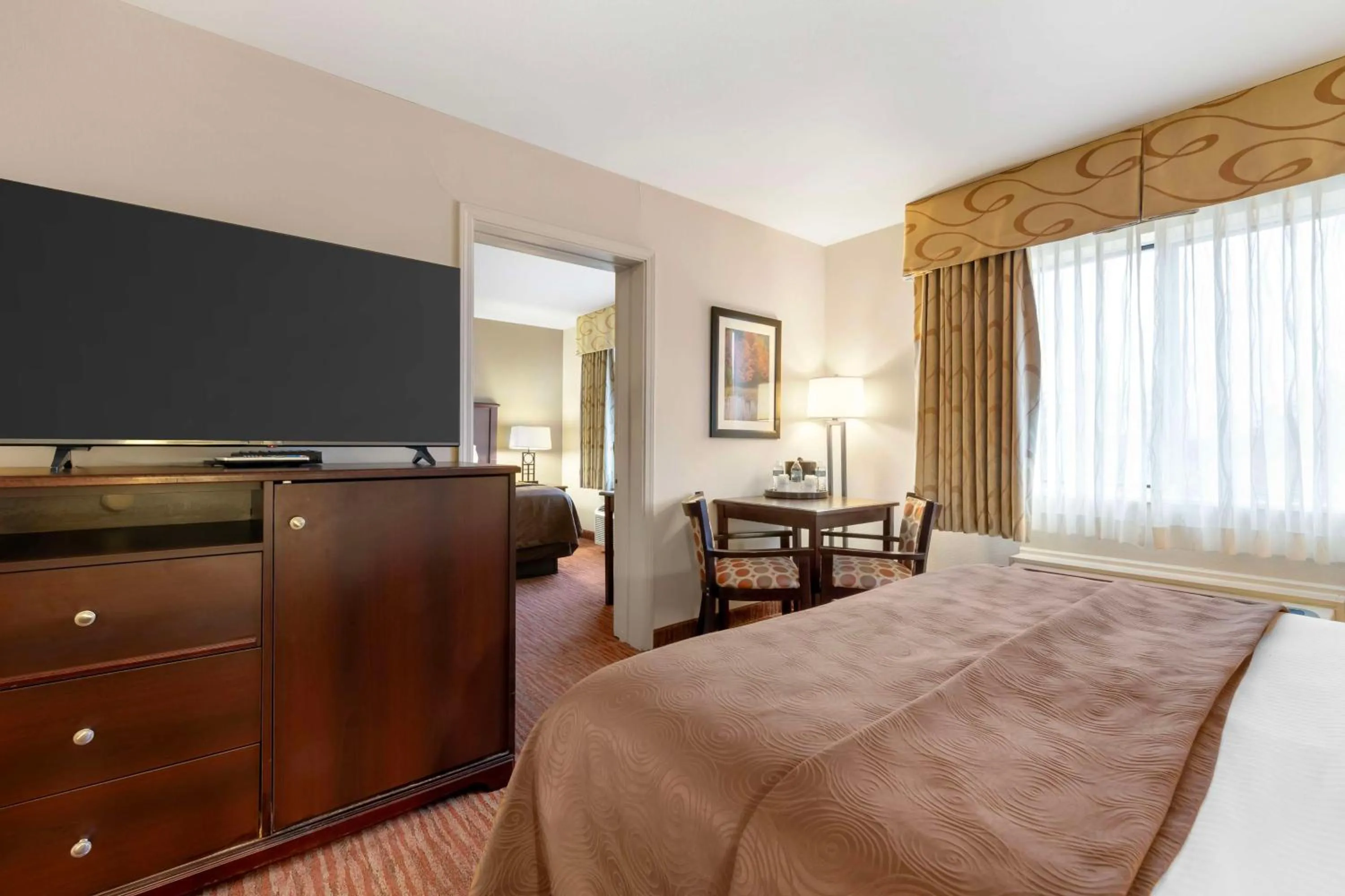 Bedroom, Bed in Best Western Plus Concord Inn