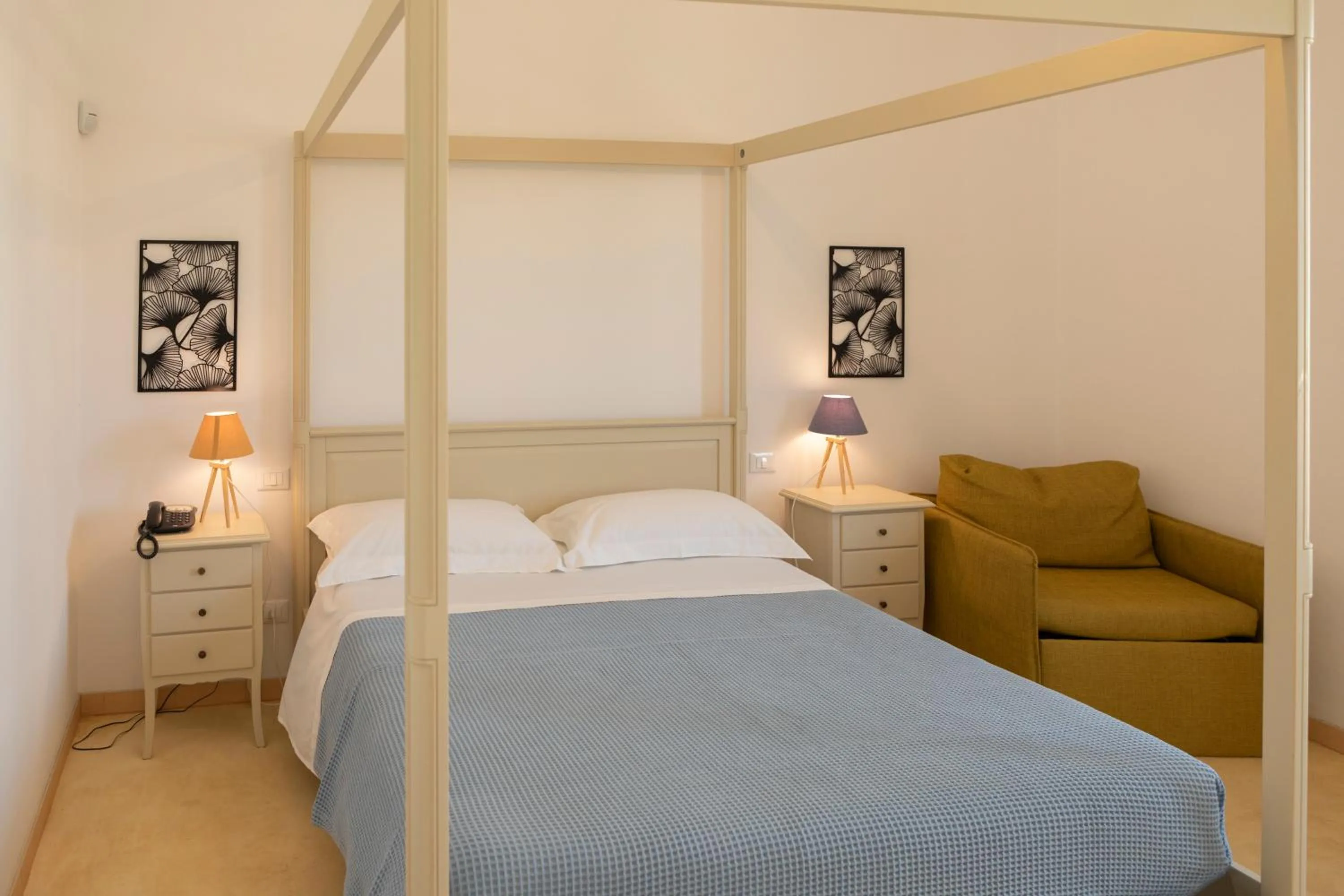 Bedroom, Bed in Palummare - Agri Hotel Relais