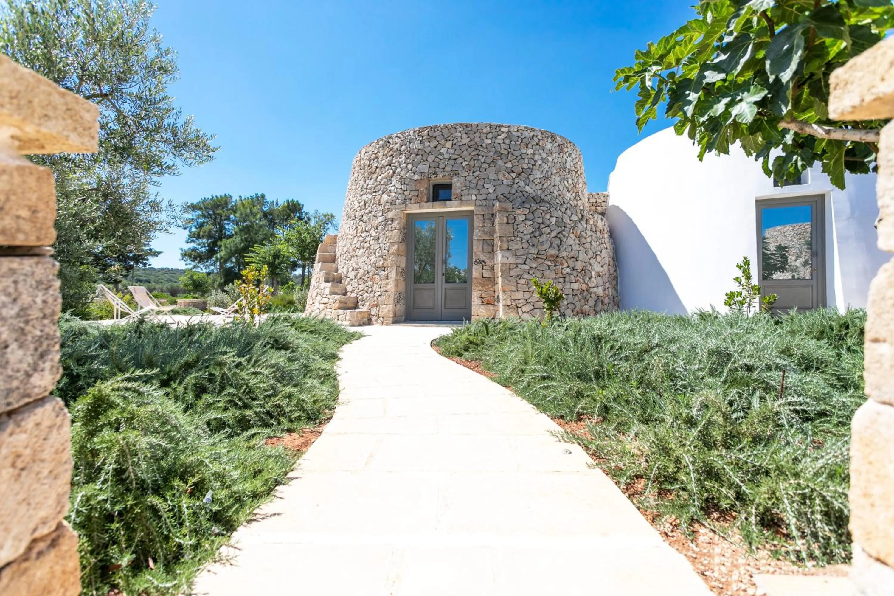 Facade/entrance in Palummare - Agri Hotel Relais