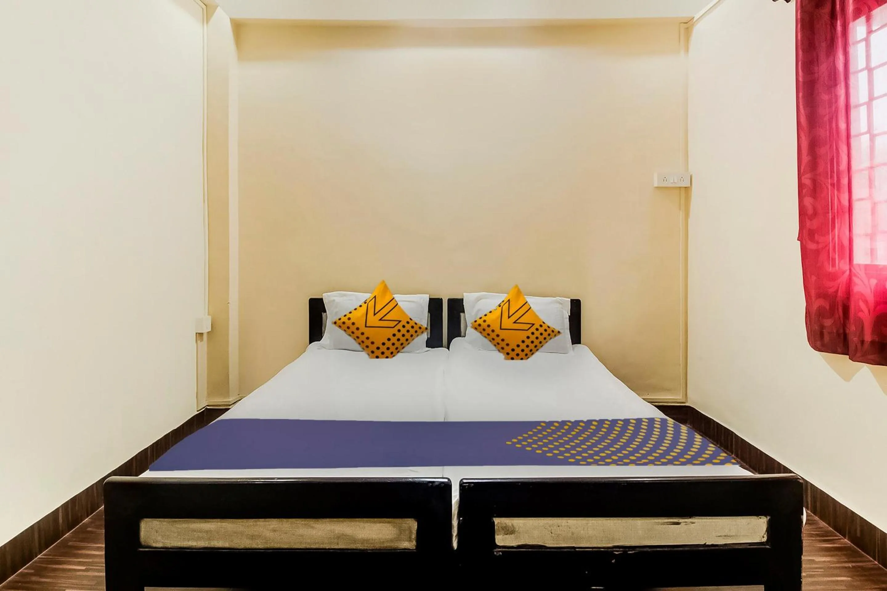 Bedroom, Bed in Hotel O New Ushakal Lodging & Boarding