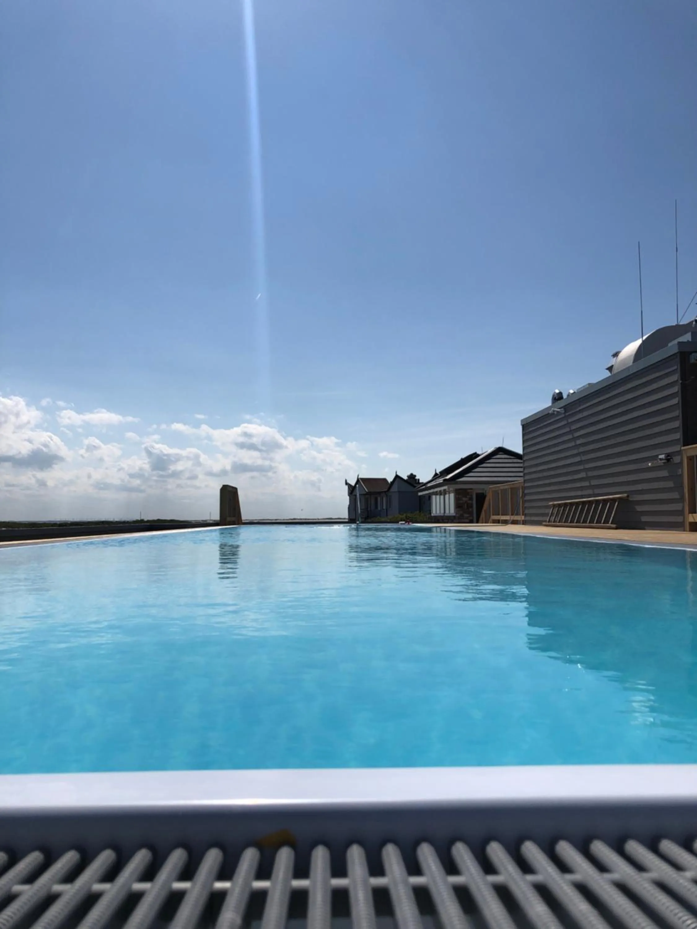 Swimming pool in Die Sandburg