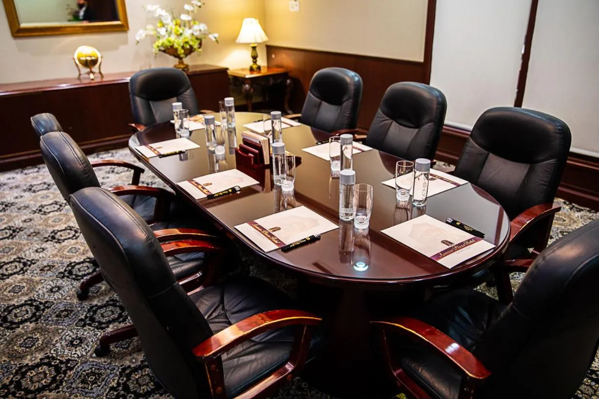 Meeting/conference room in The Avenue Plaza