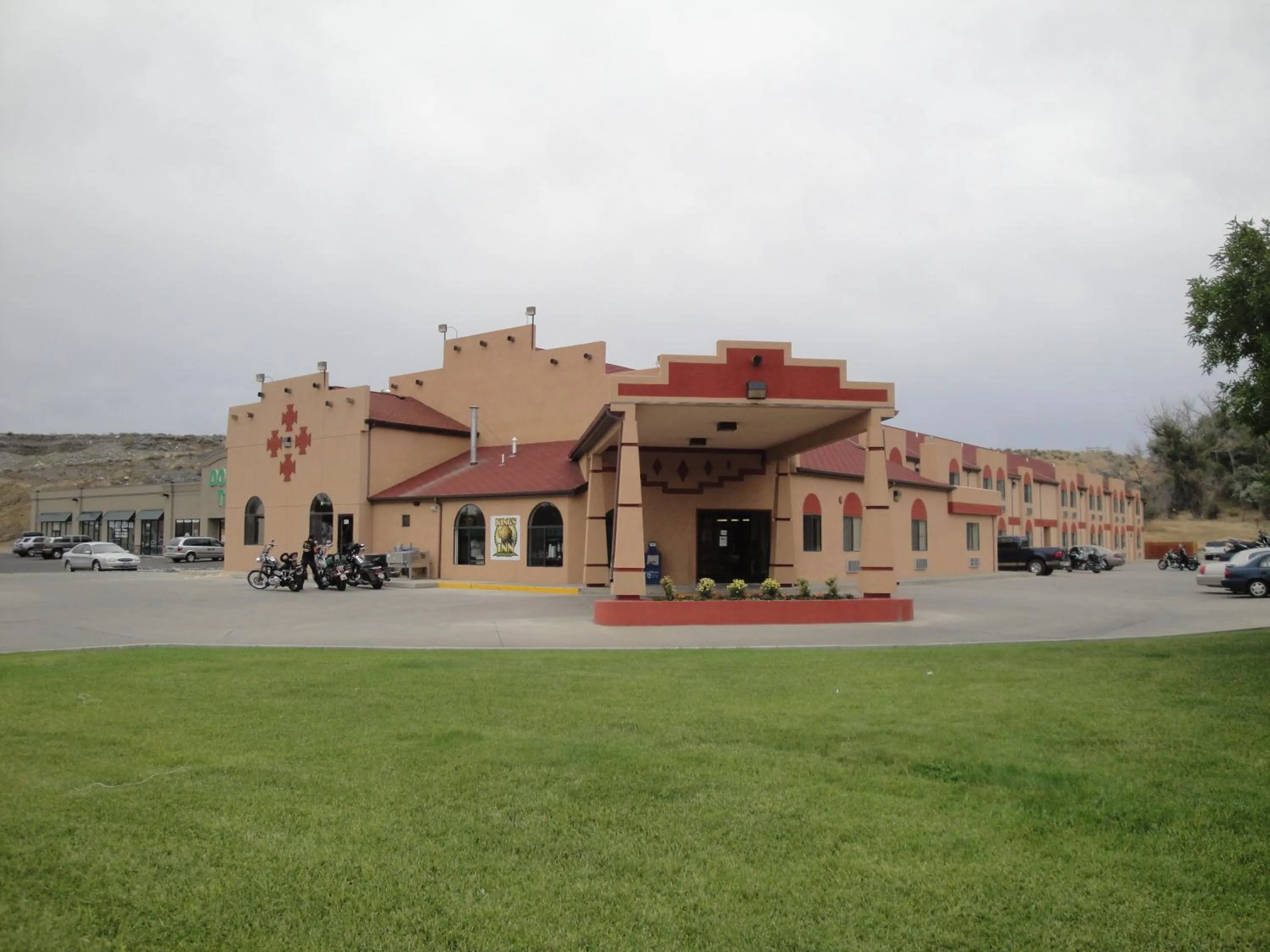 Facade/entrance in Kings Inn Cody