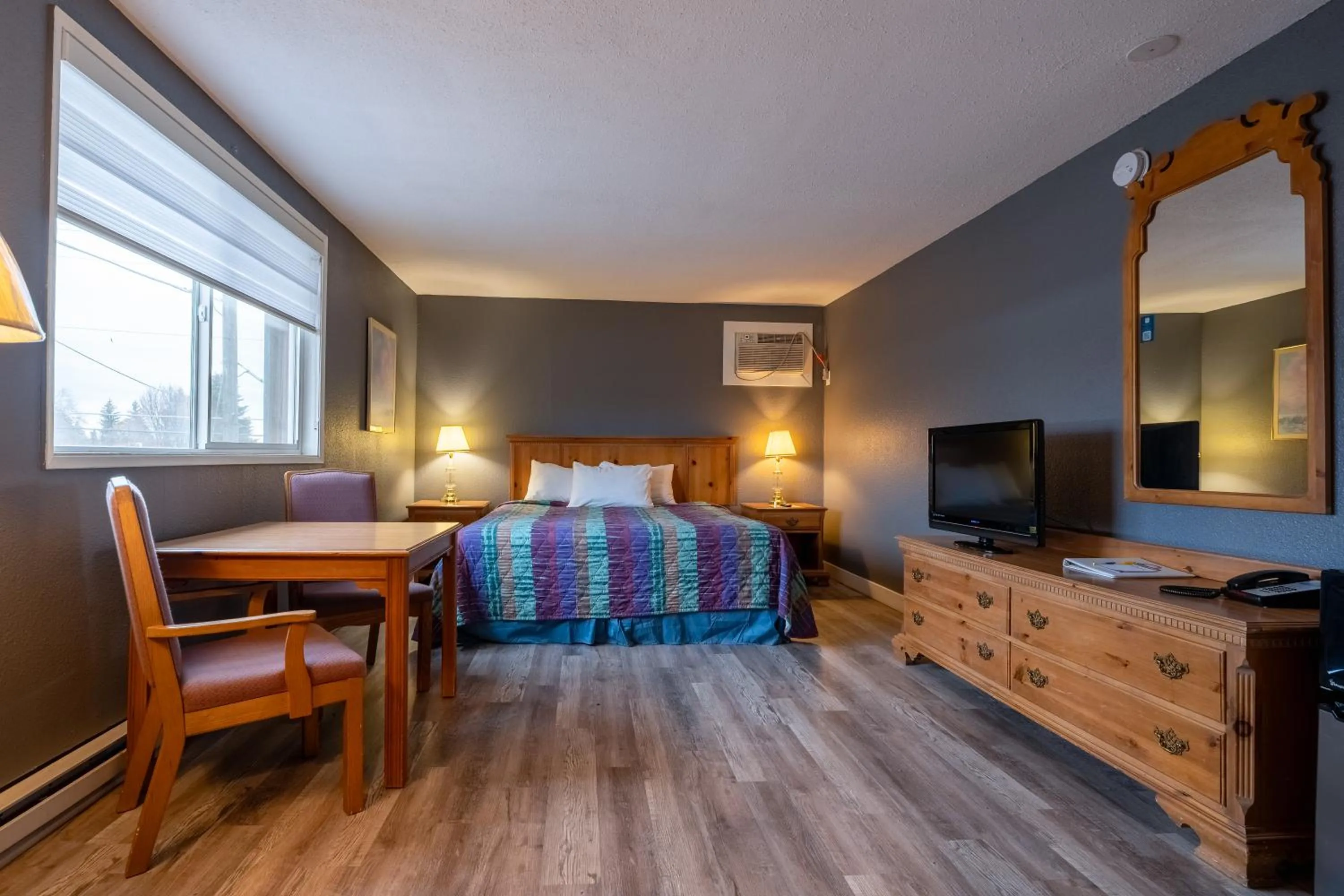 Bed in Days Inn by Wyndham Burns