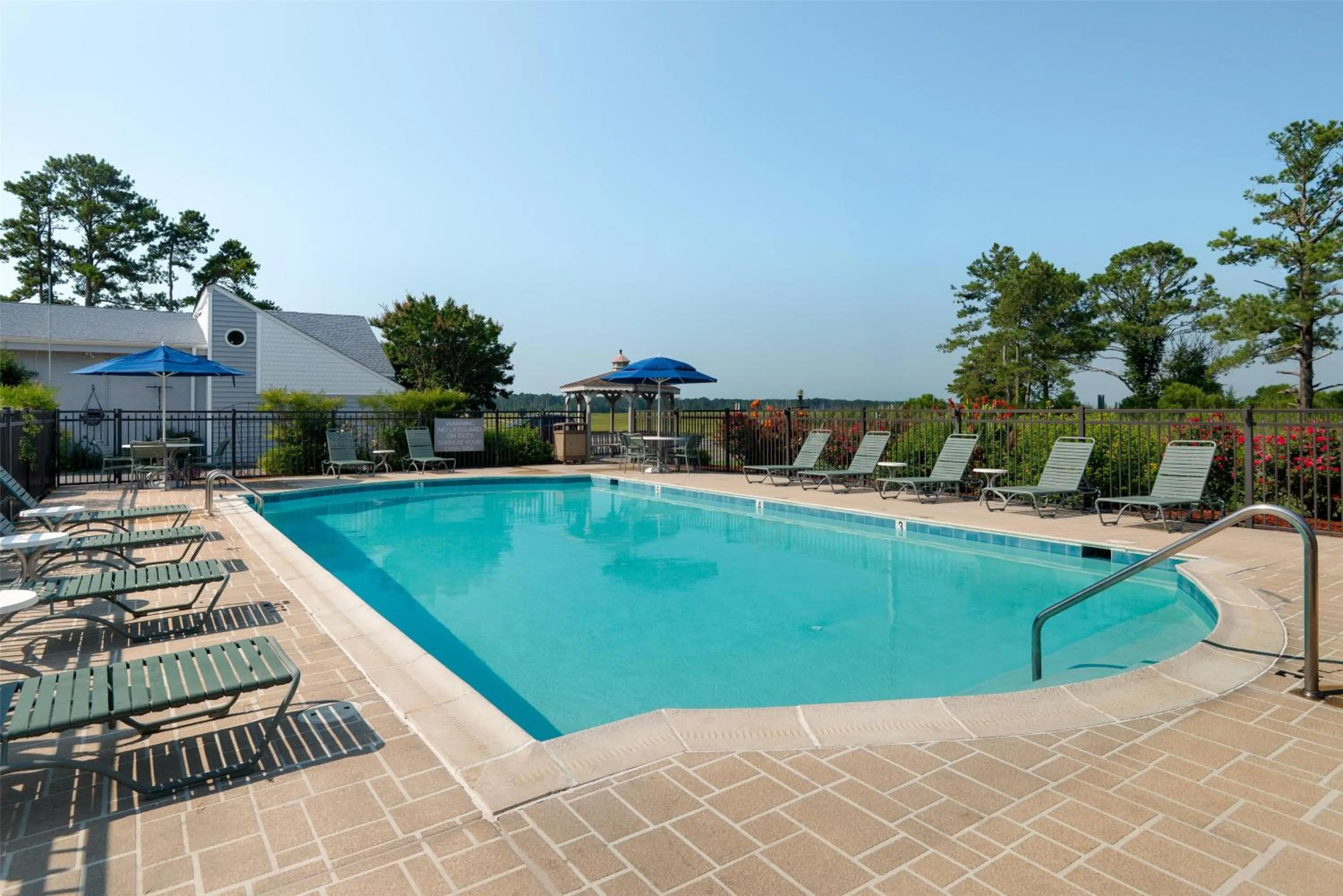 Pool view in Spark by Hilton Chincoteague Island