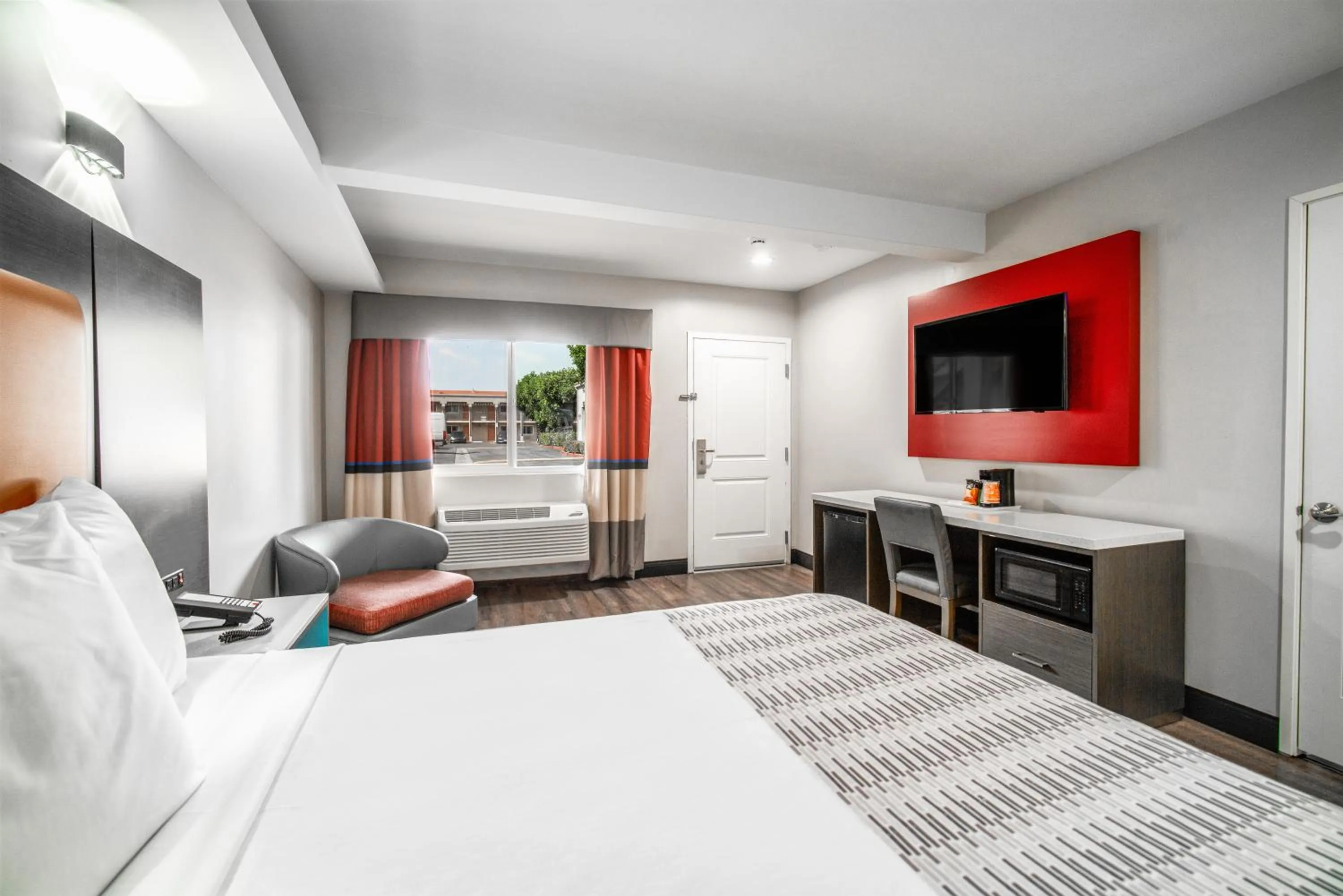 Bed in Rodeway Inn South Gate - Los Angeles South