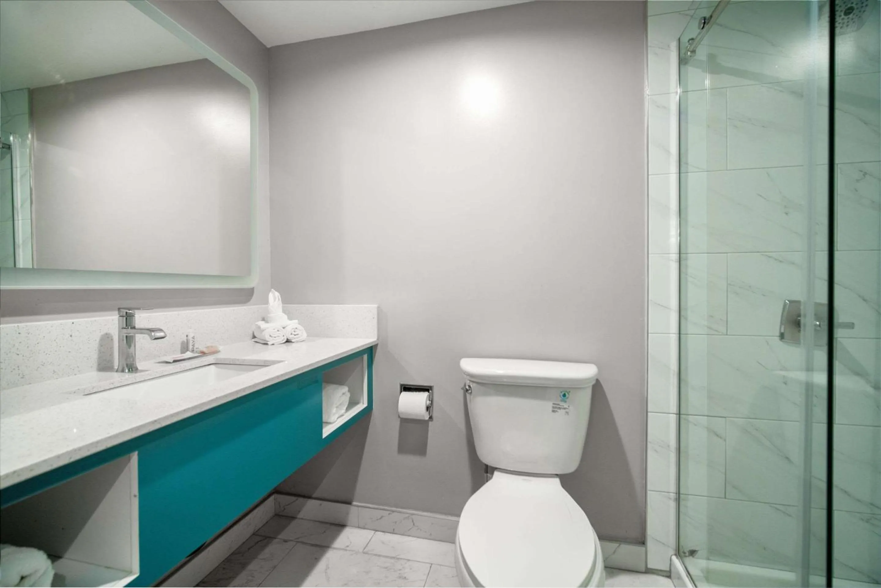 Bedroom in Rodeway Inn South Gate - Los Angeles South