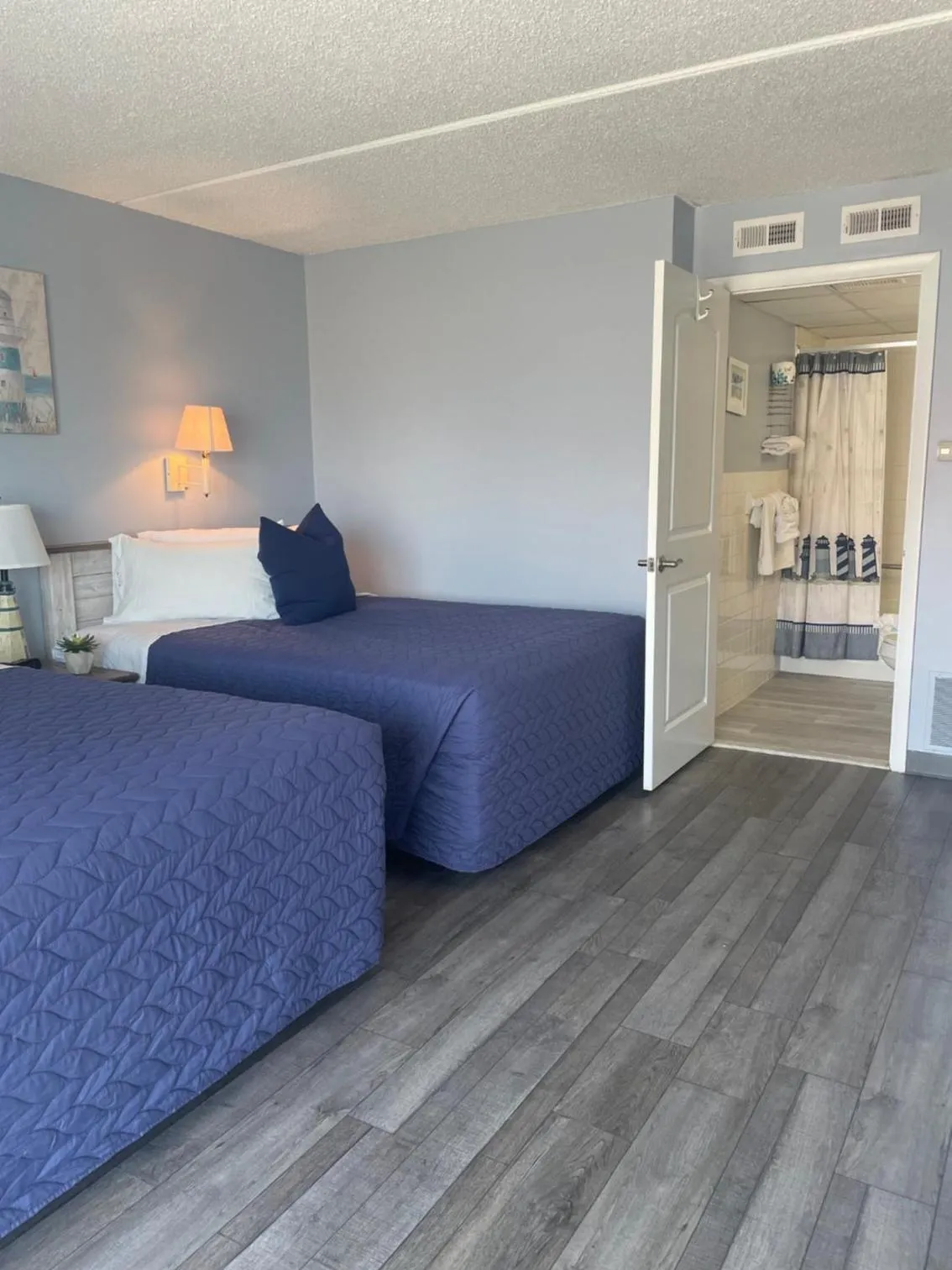 Bedroom, Bed in Acacia Beachfront Resort