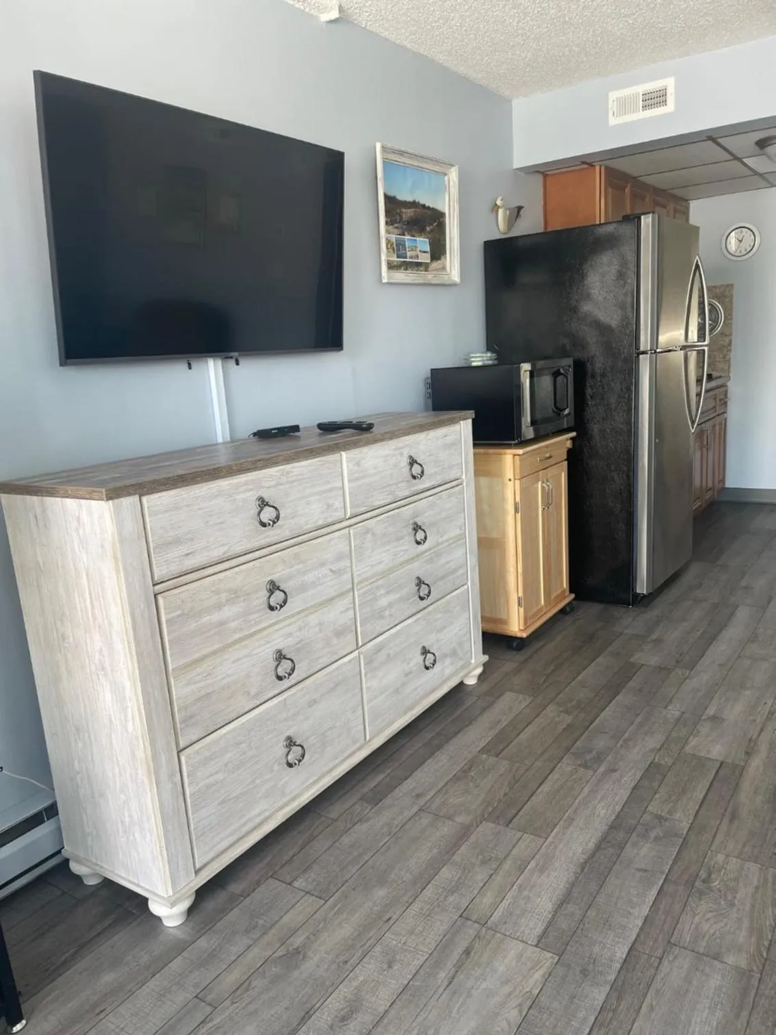 TV and multimedia in Acacia Beachfront Resort