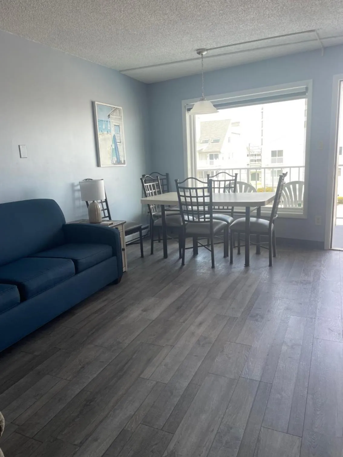 Seating area in Acacia Beachfront Resort