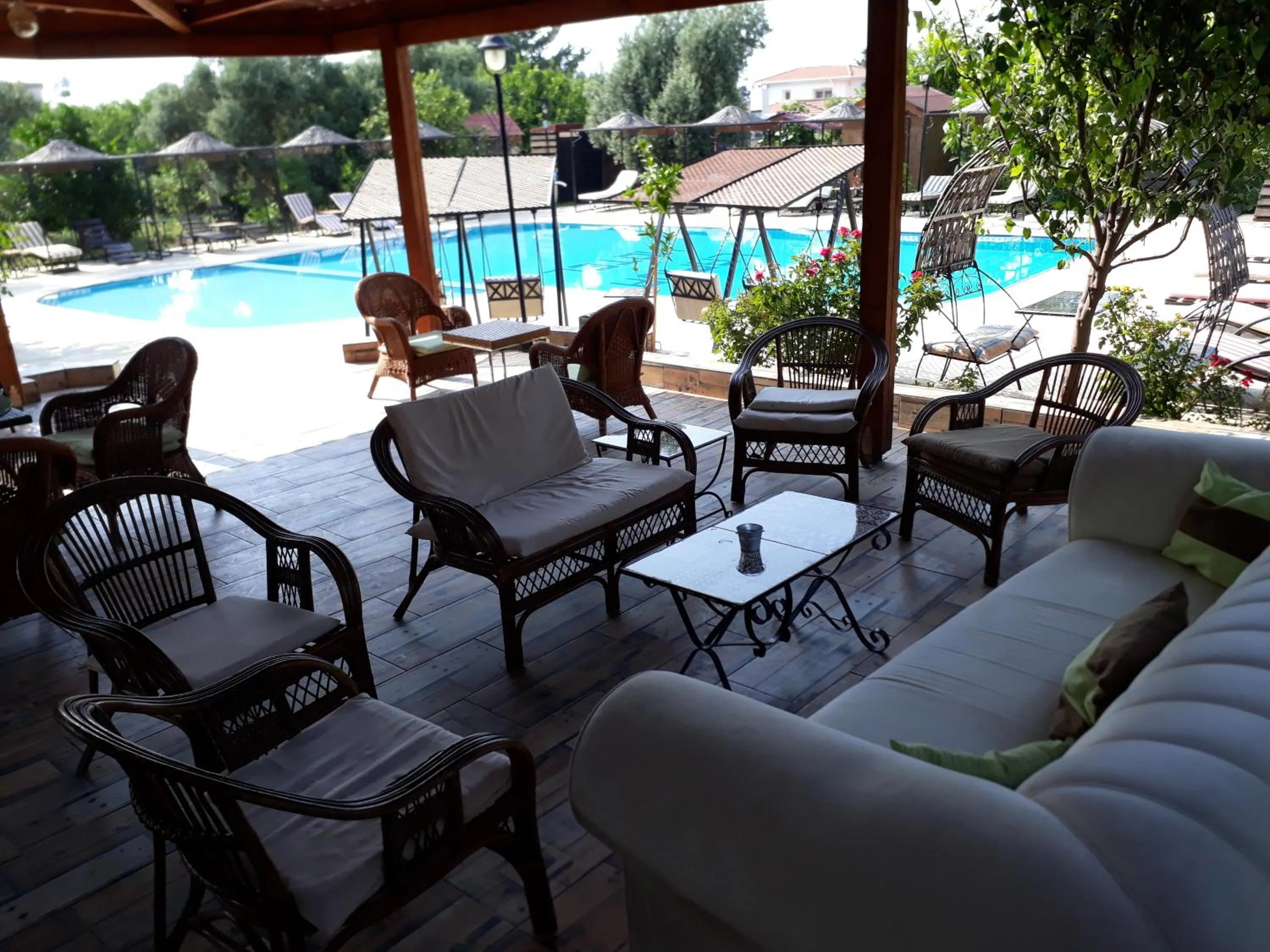 Swimming pool in Lapida Garden