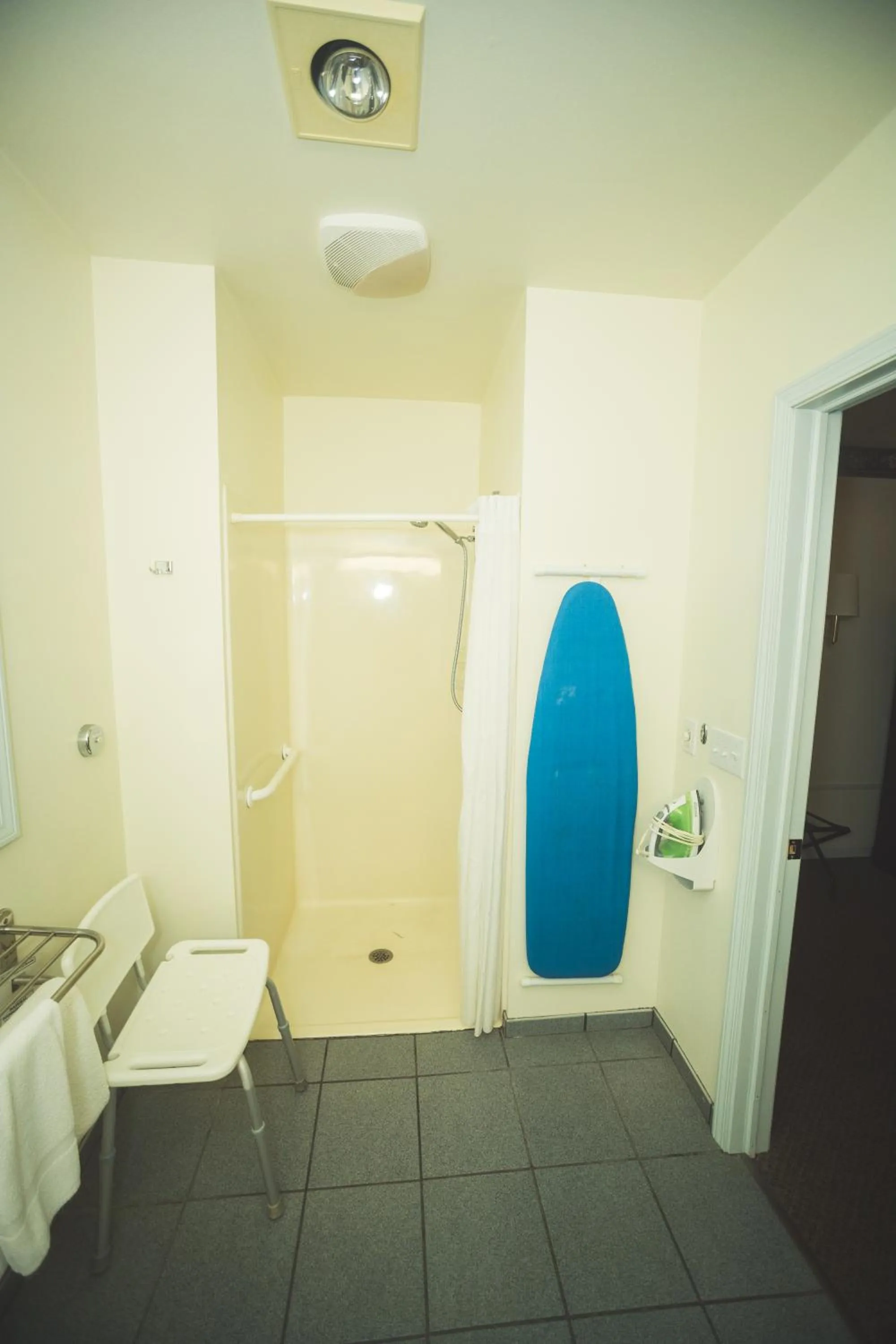 Shower in The Chalet Motel