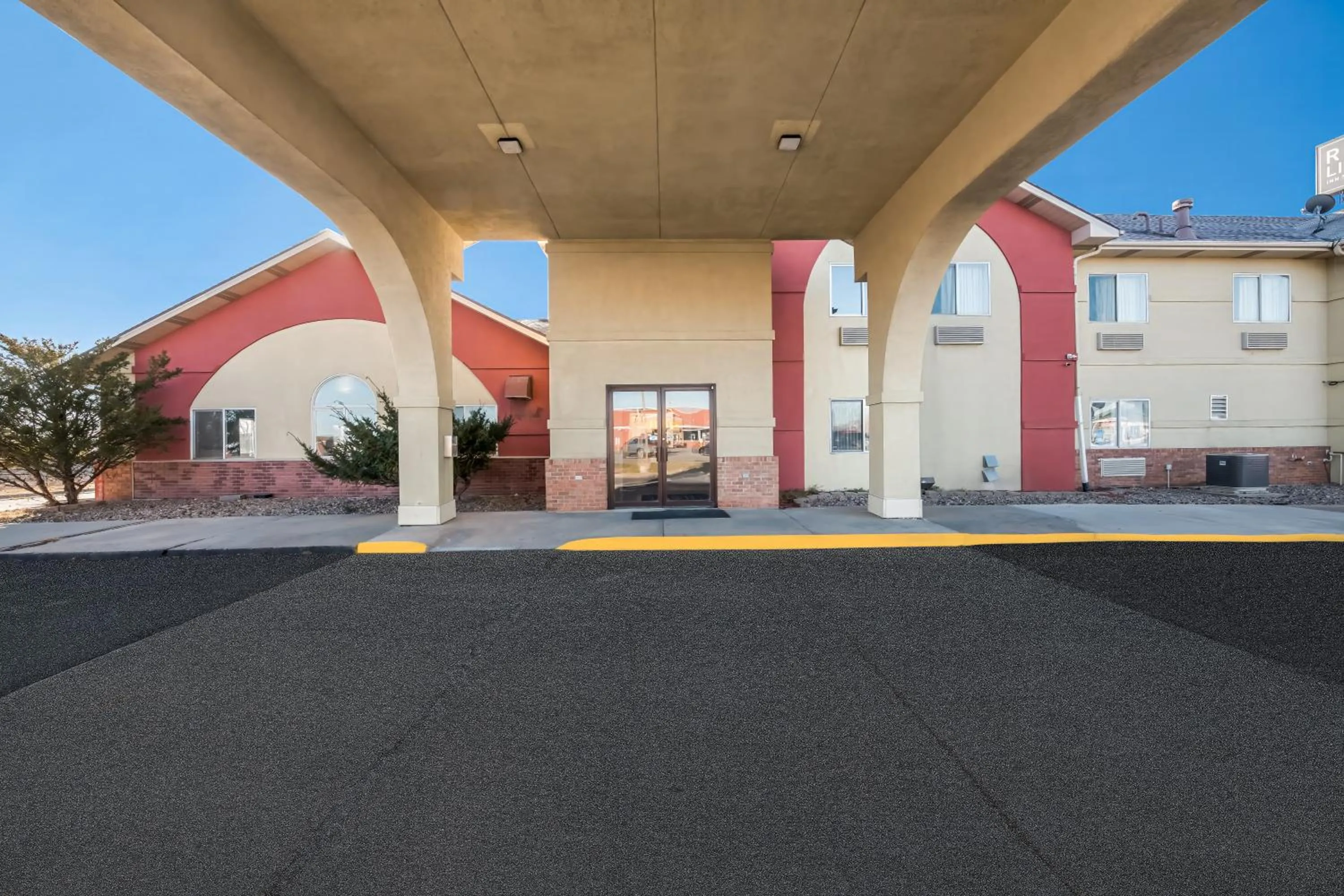 Property building in Red Lion Inn & Suites Gretna - Omaha SW
