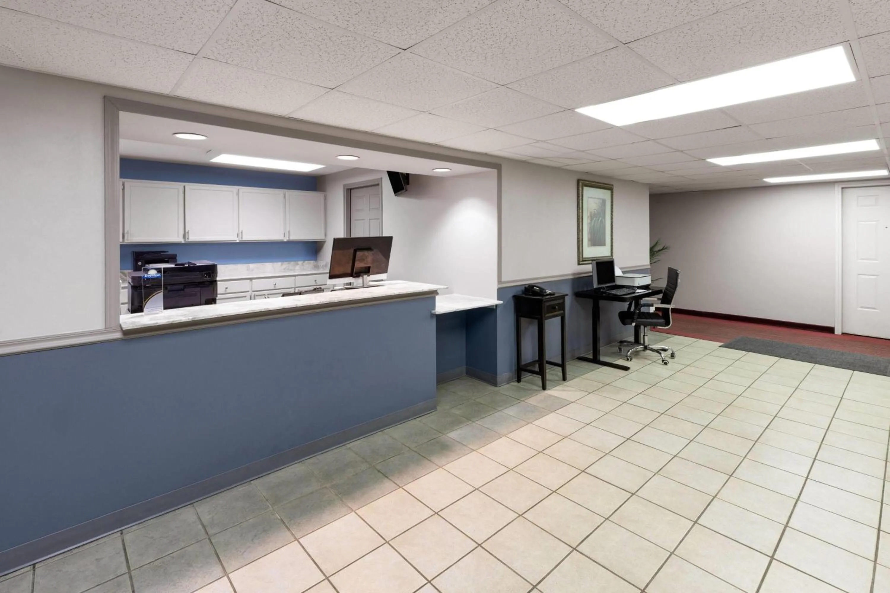 Lobby or reception in Days Inn by Wyndham Mountain Home