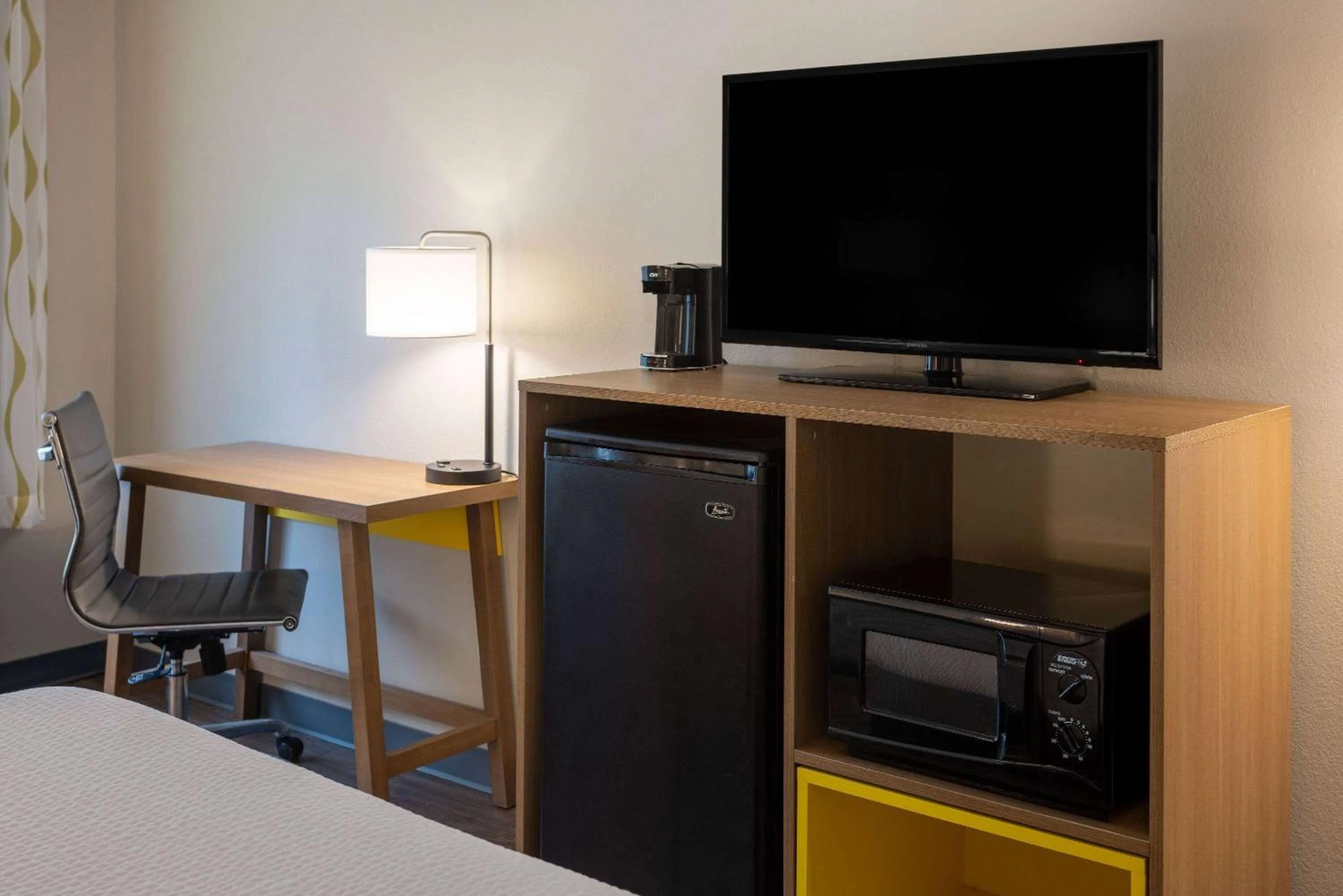 Photo of the whole room in Days Inn by Wyndham Louisburg