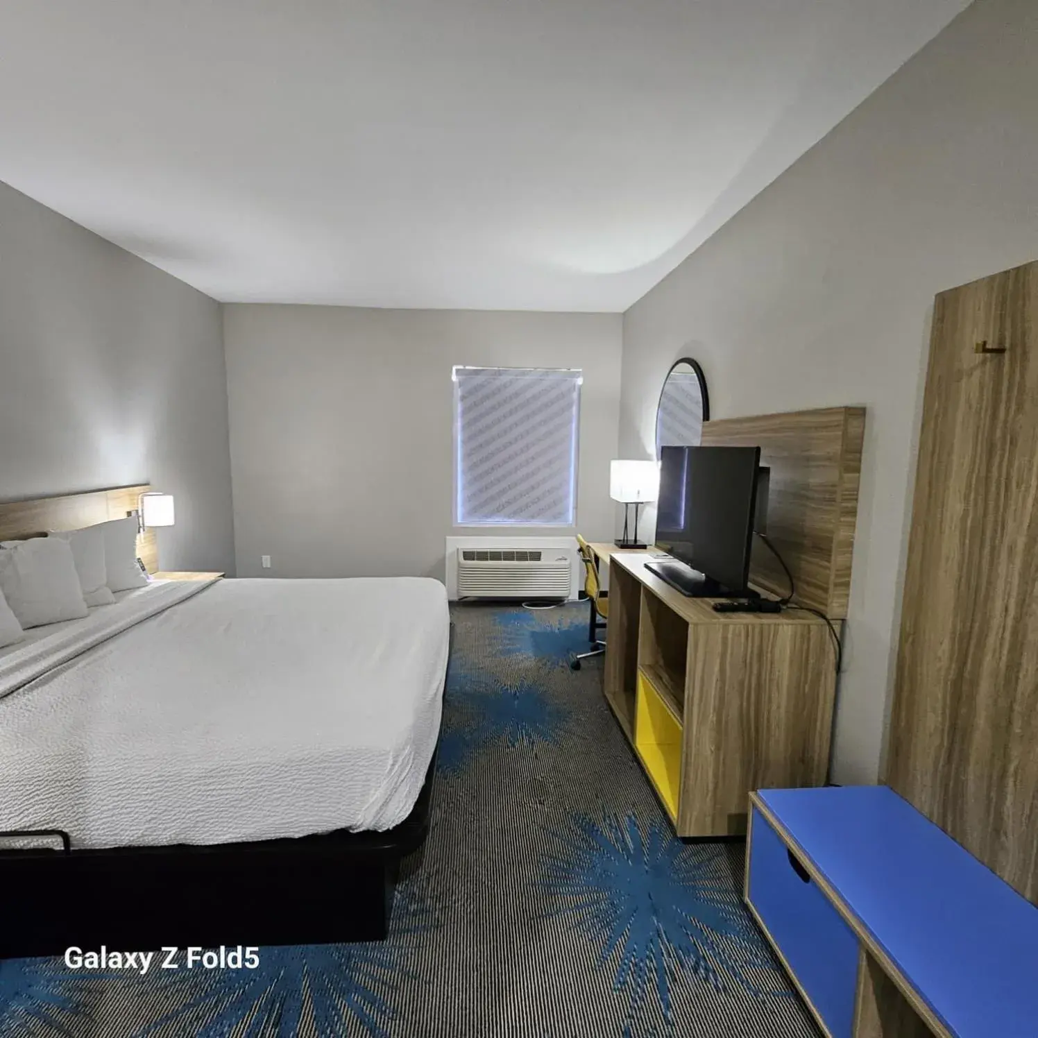 King Room - Non-Smoking in Days Inn by Wyndham Jefferson City King Room - Non-Smoking in Days Inn by Wyndham Jefferson City