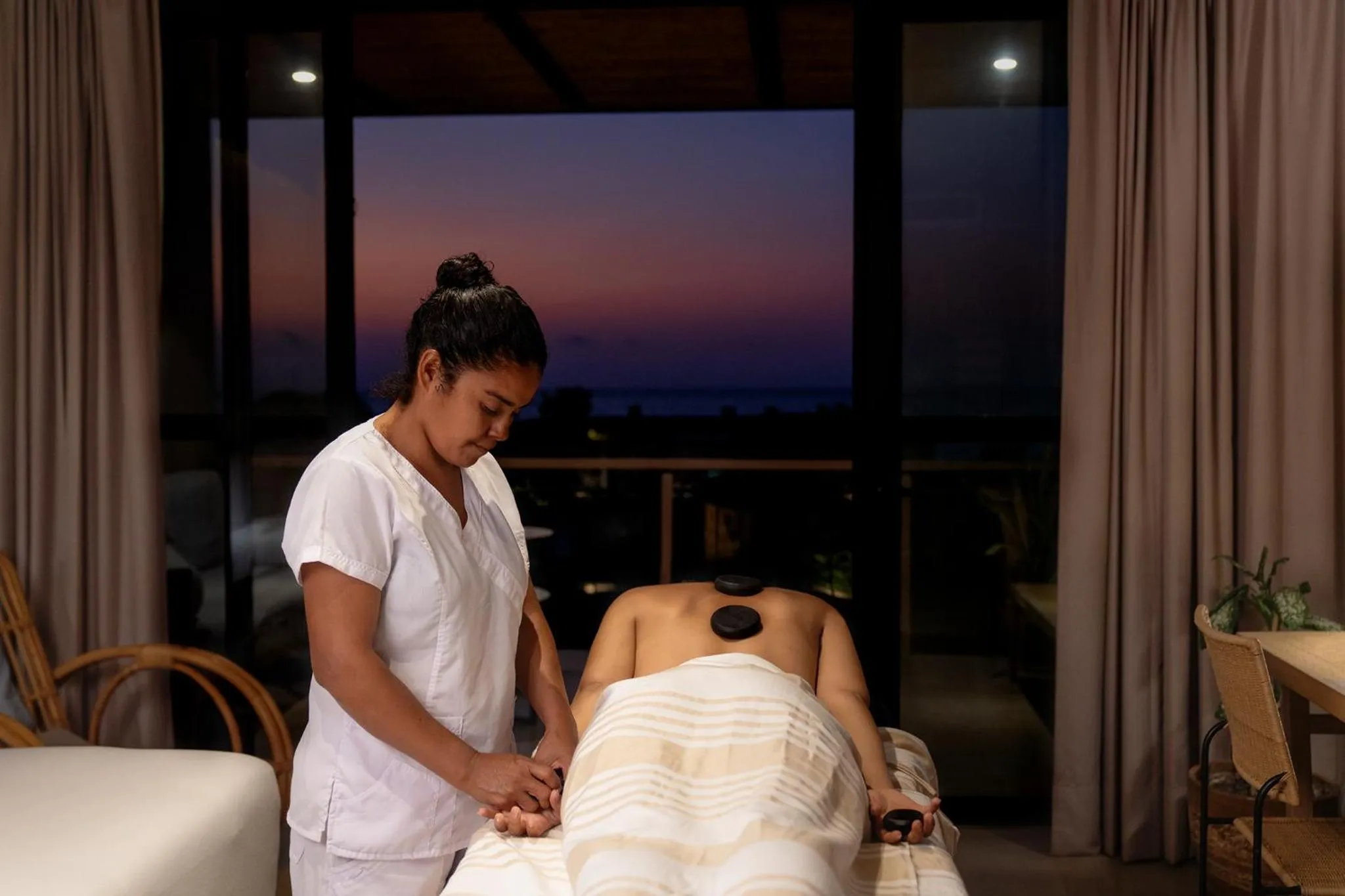 Massage in Norte Suites Boutique