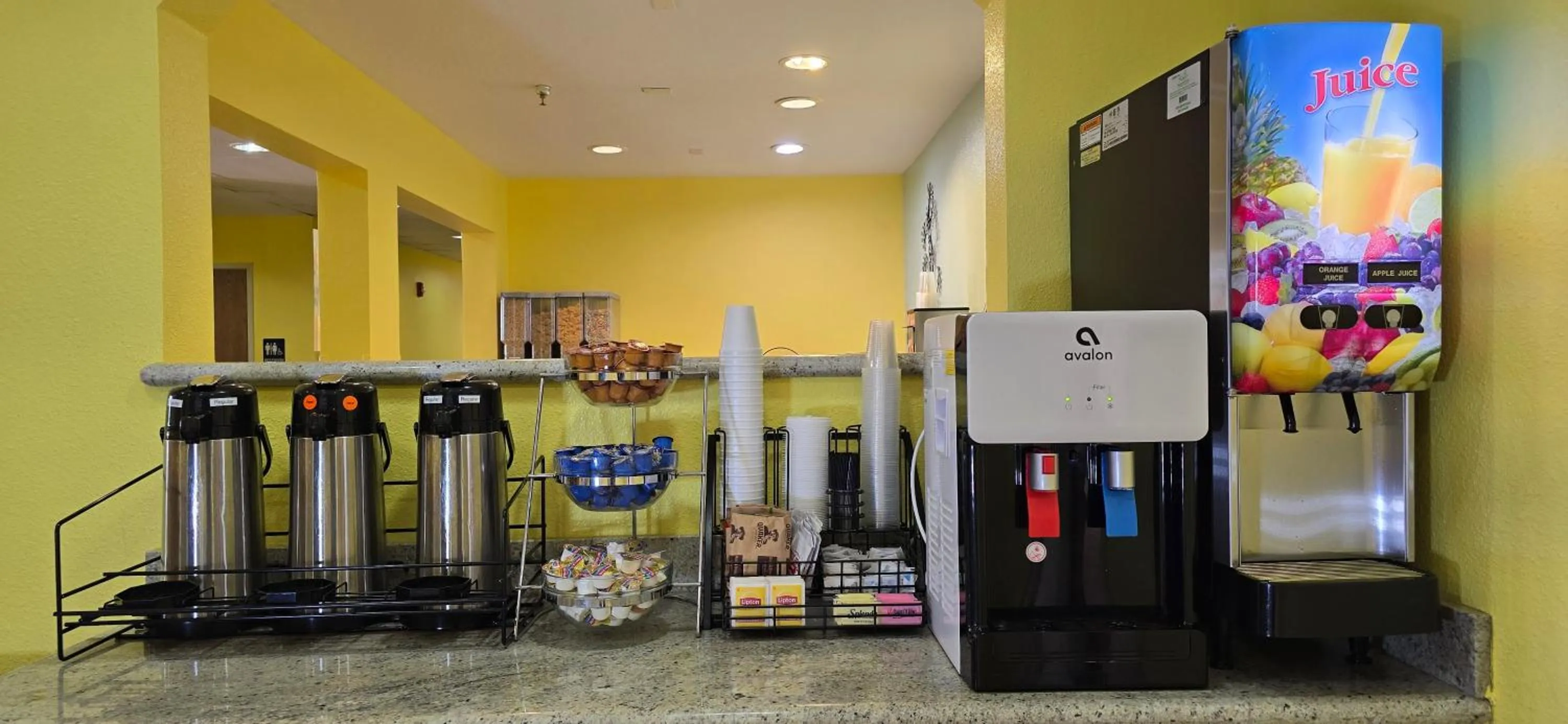 Coffee/tea facilities in Desert Inn Tucumcari